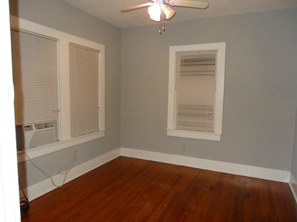 1108 Mathis Property Photo 7