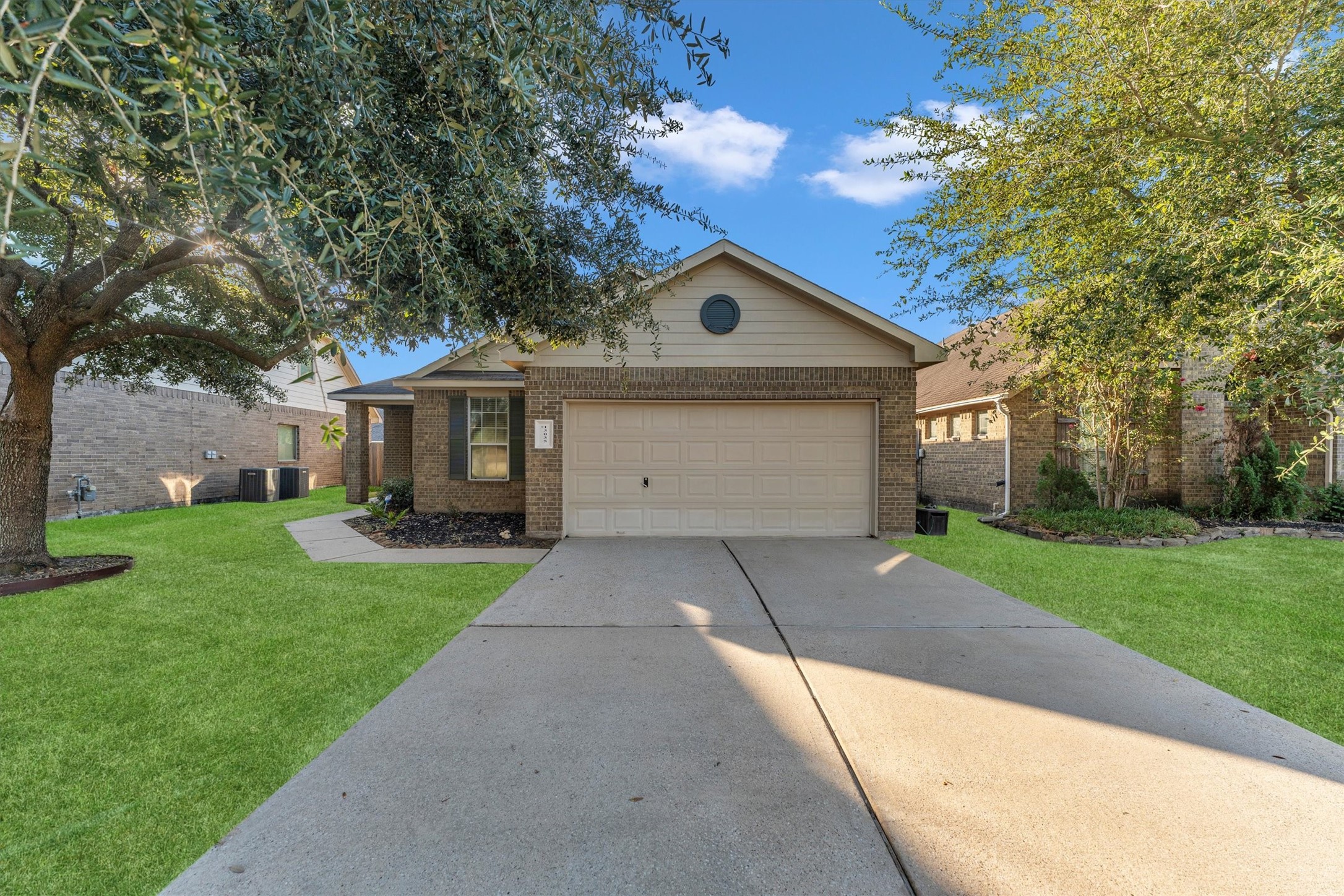 13035 Avery Ridge Lane Property Photo 1