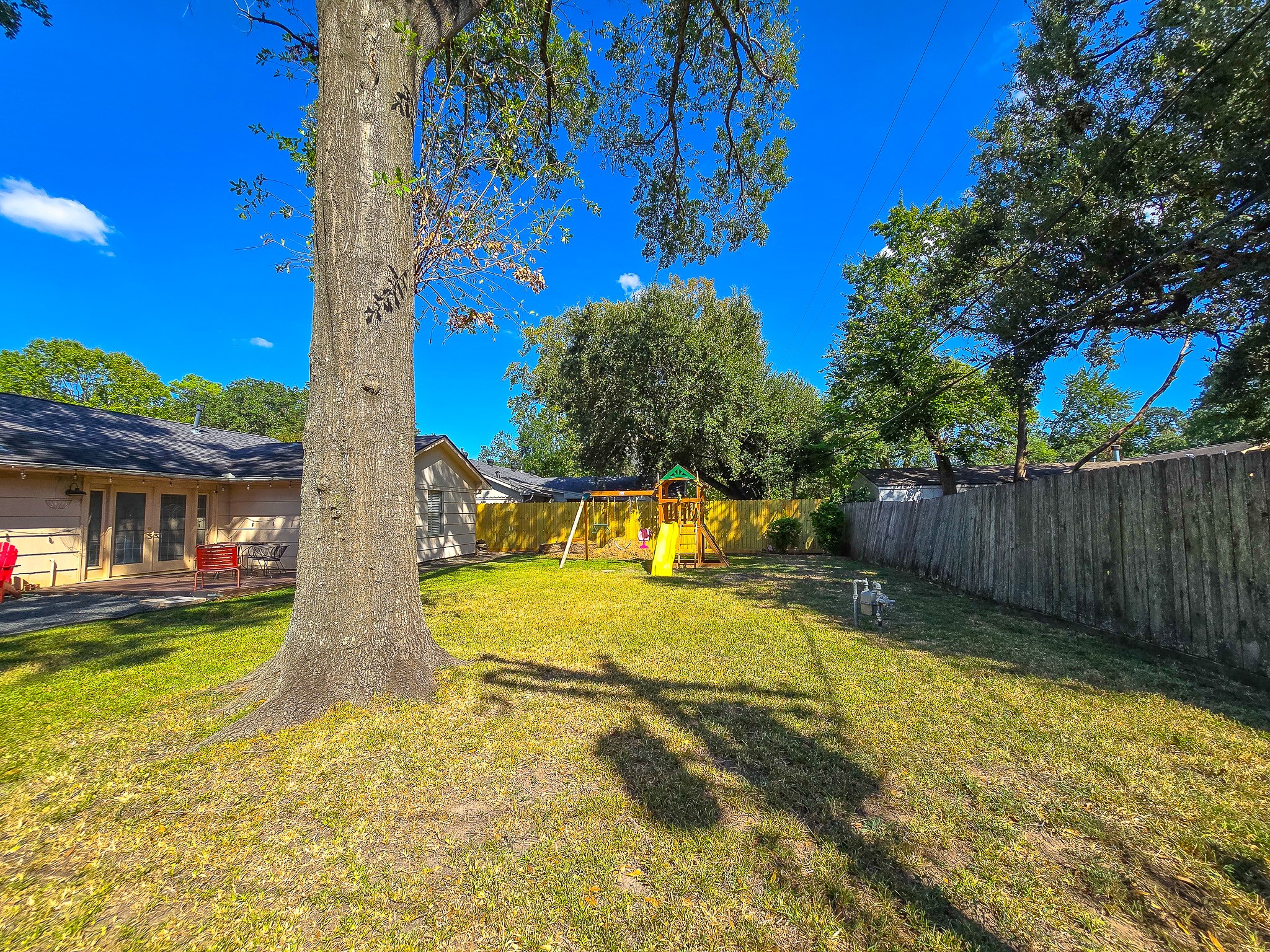 9507 Meadowbriar Lane Property Photo 6