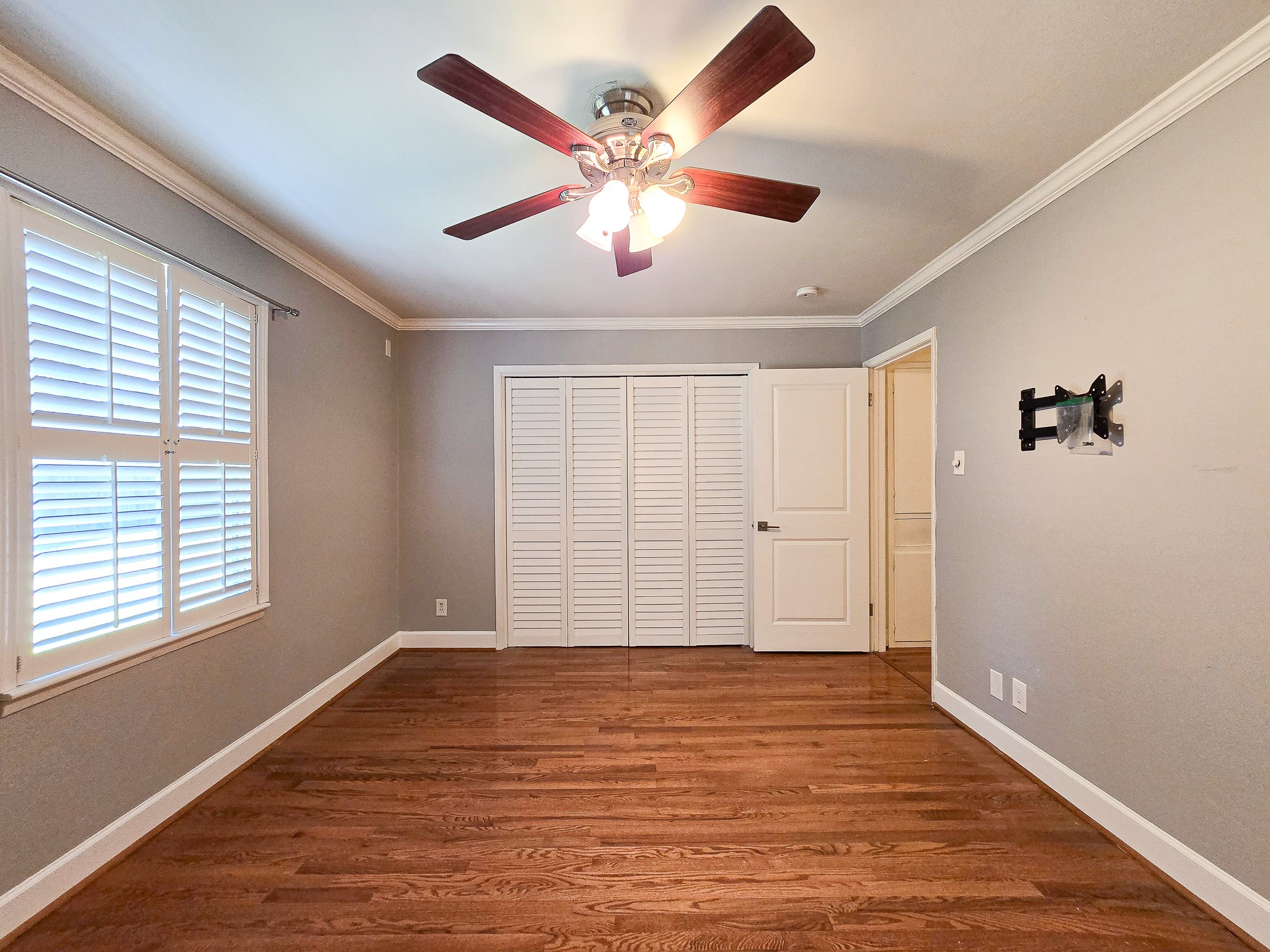 9507 Meadowbriar Lane Property Photo 17