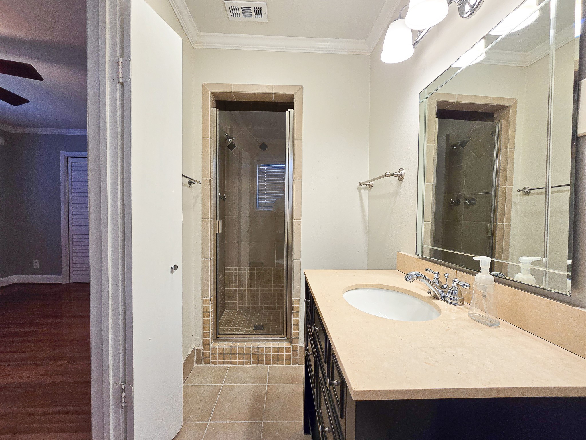 9507 Meadowbriar Lane Property Photo 20