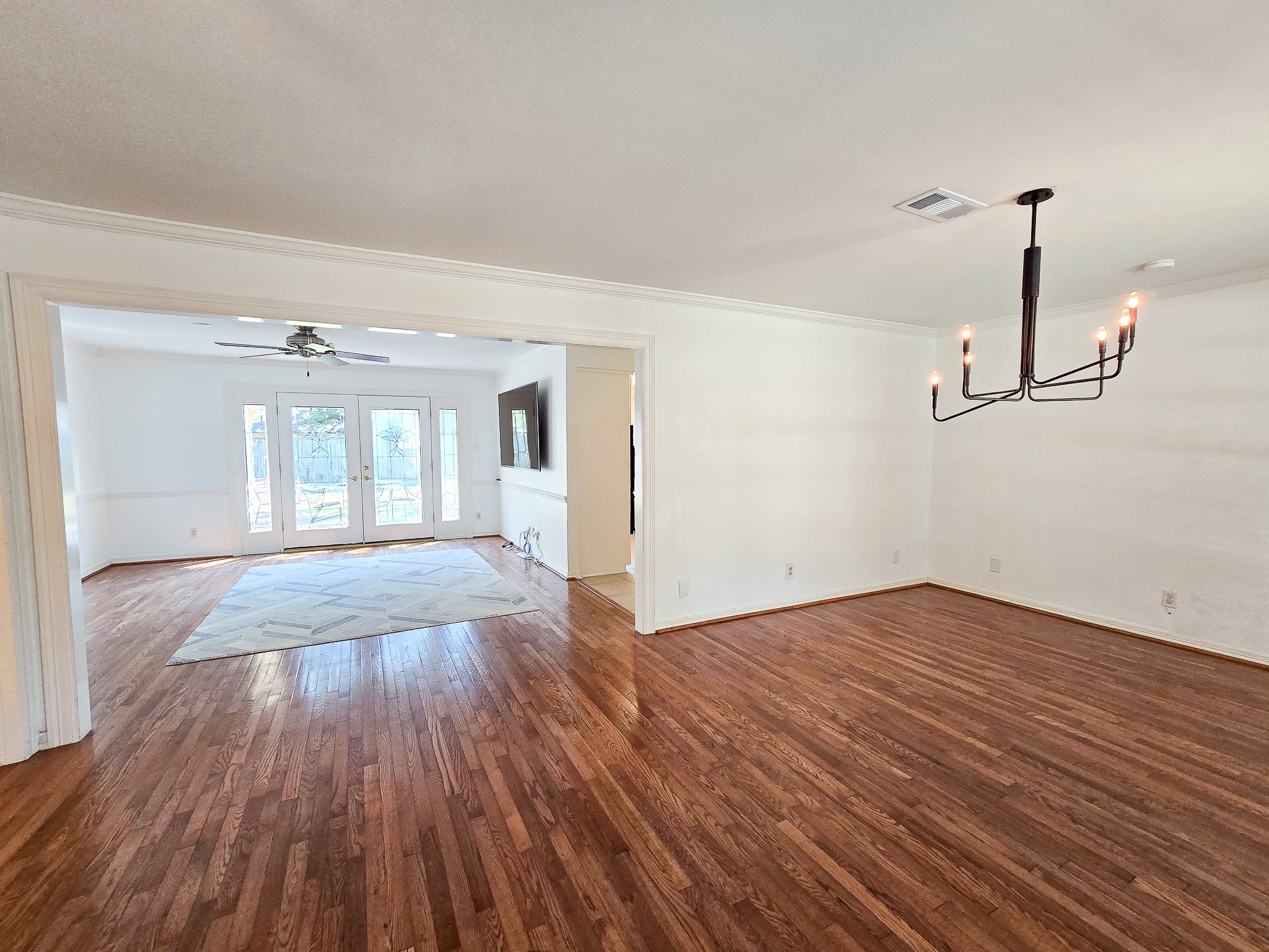 9507 Meadowbriar Lane Property Photo 28