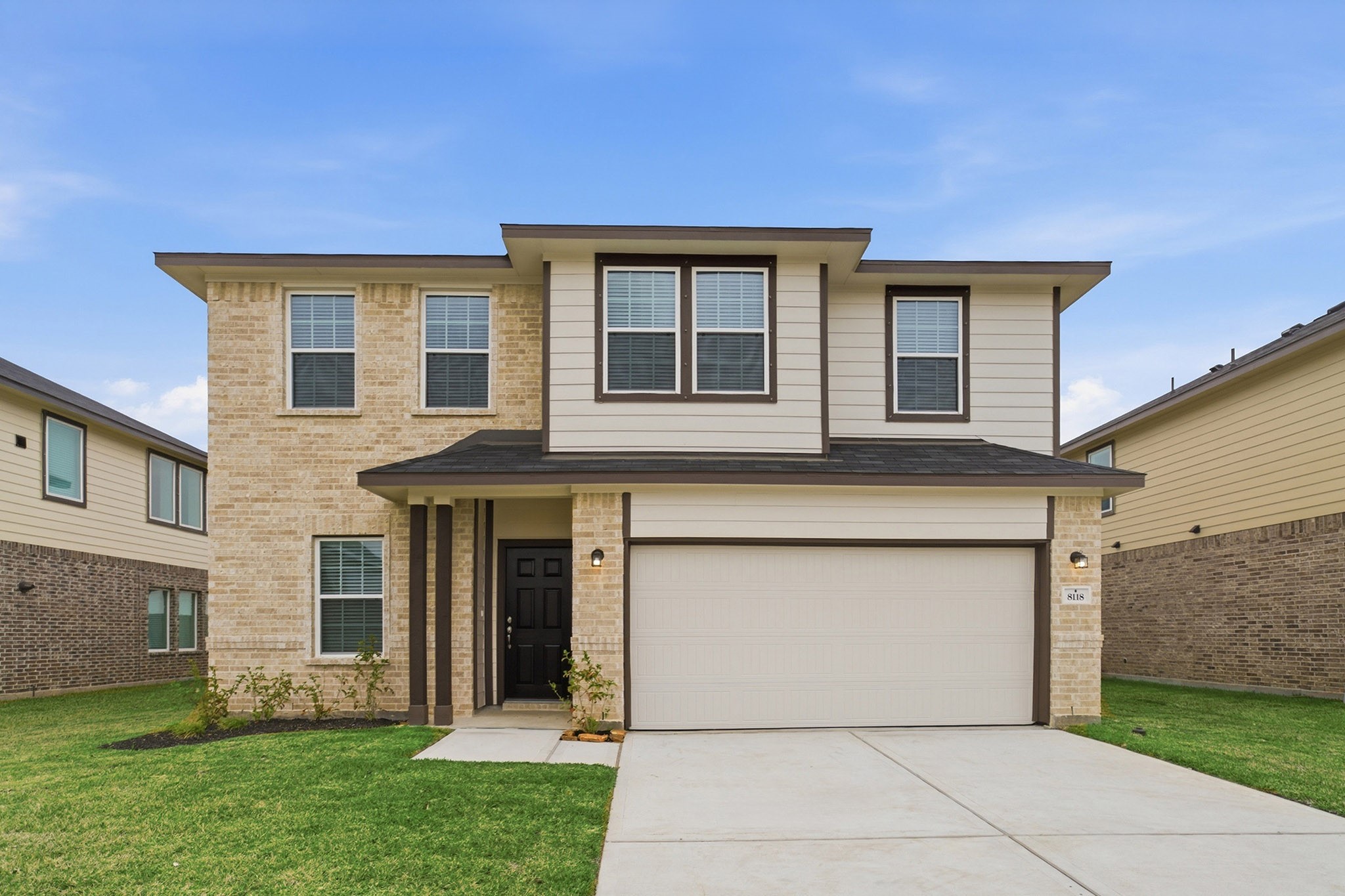 8118 Coral Drive Property Photo 1