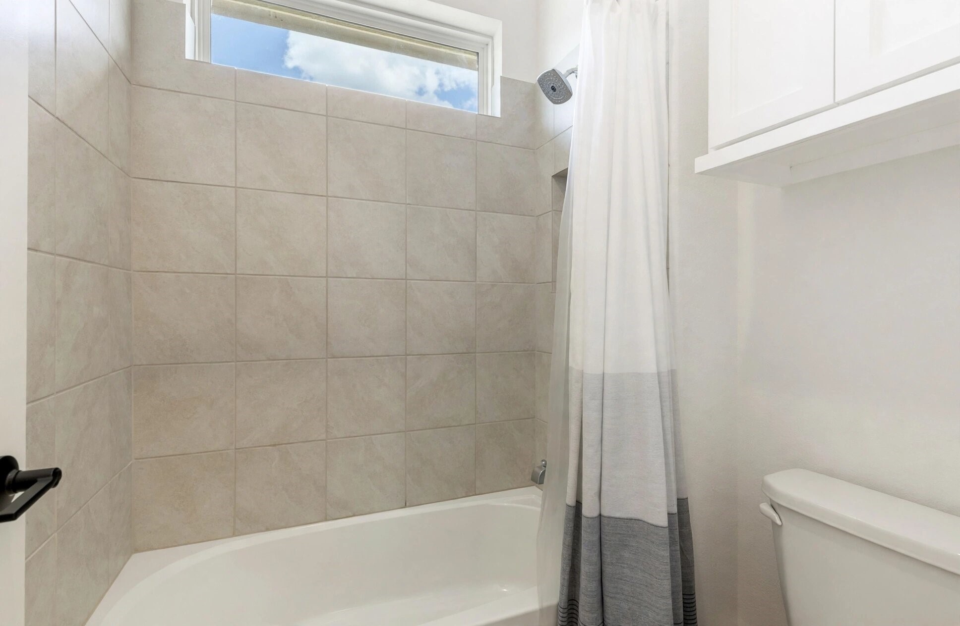 25003 Stela Falls Lane Property Photo 13