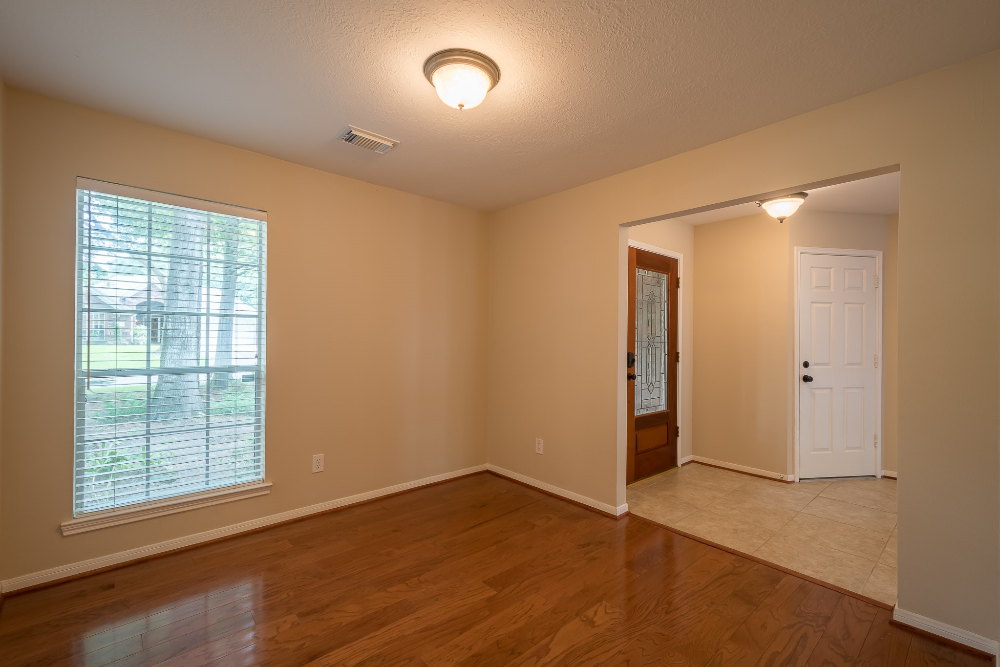 16015 Lausanne Drive Property Photo 19