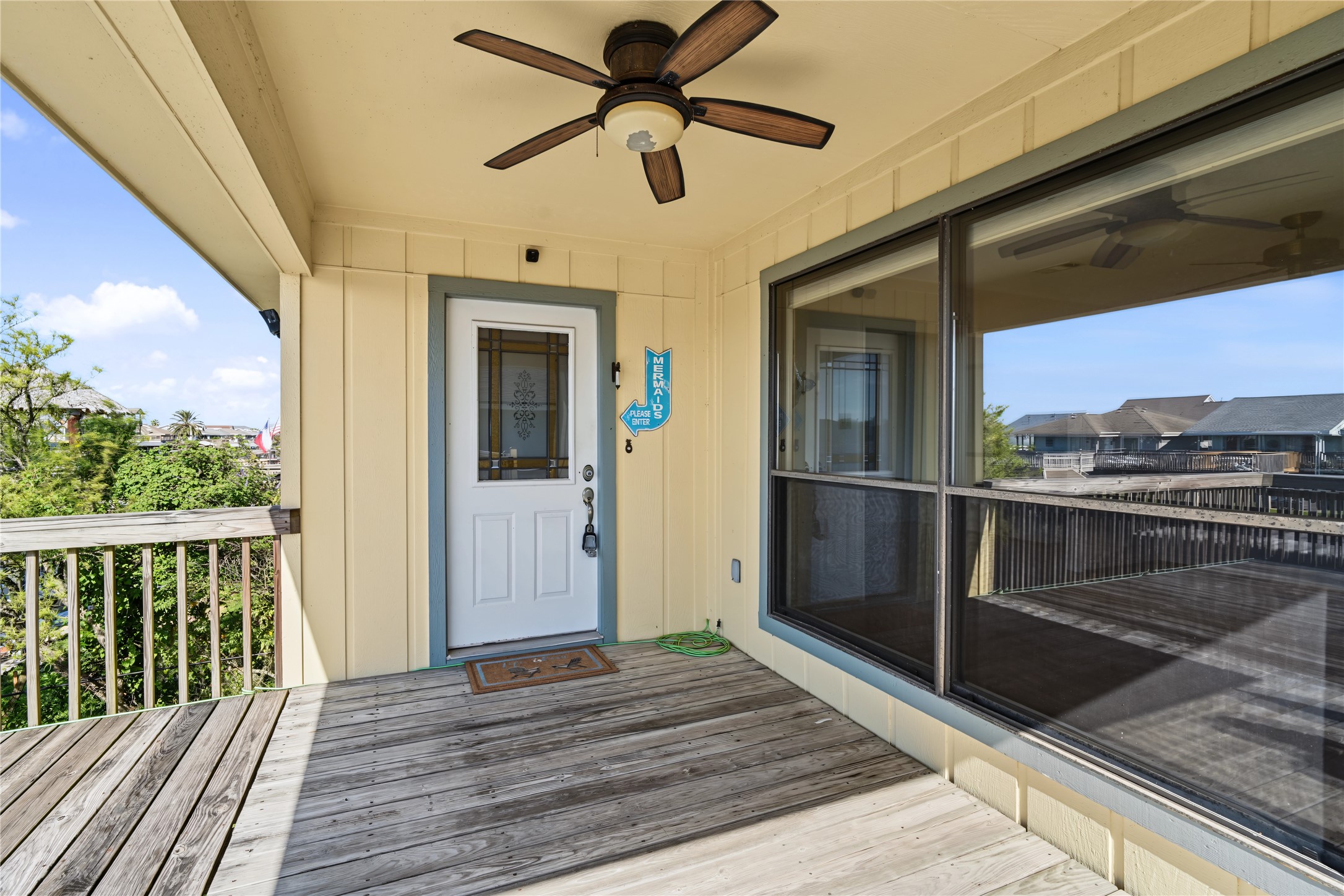 1187 Sailfish Street Property Photo 2