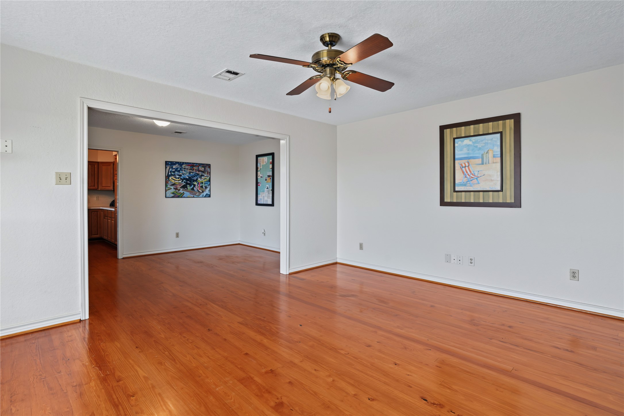 1187 Sailfish Street Property Photo 7