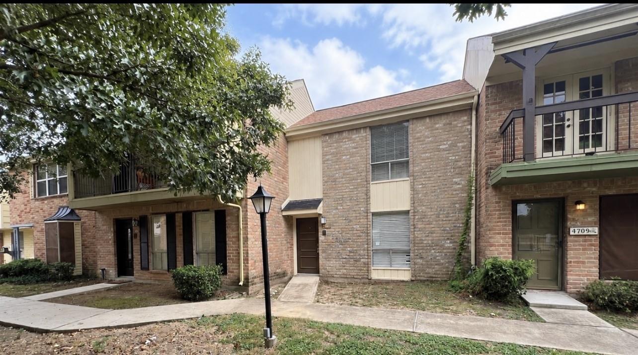 4711 Indian Trail # 4, Baytown Tx 77521 Property Photo 16