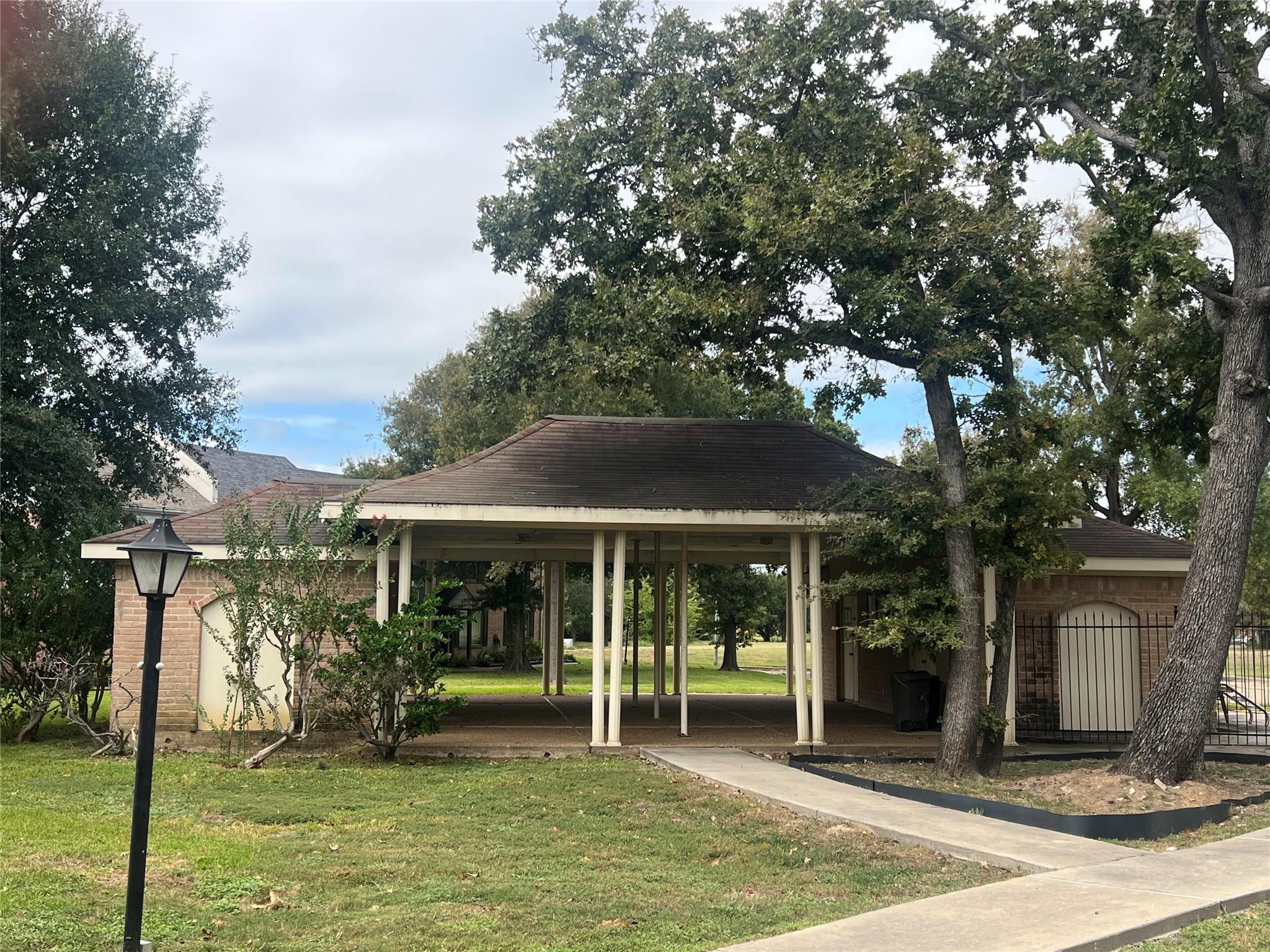 4711 Indian Trail # 4, Baytown Tx 77521 Property Photo 18