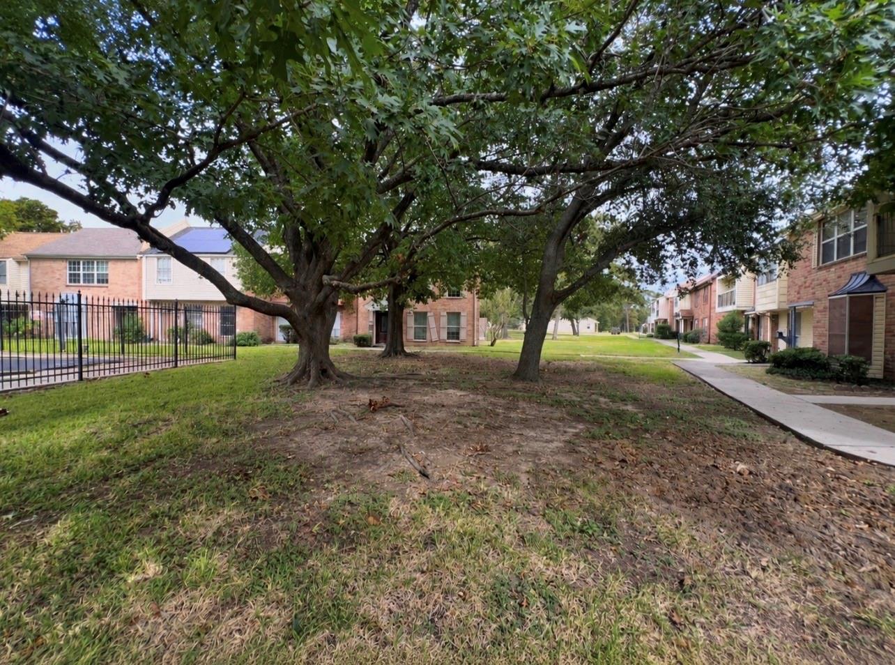 4711 Indian Trail # 4, Baytown Tx 77521 Property Photo 19