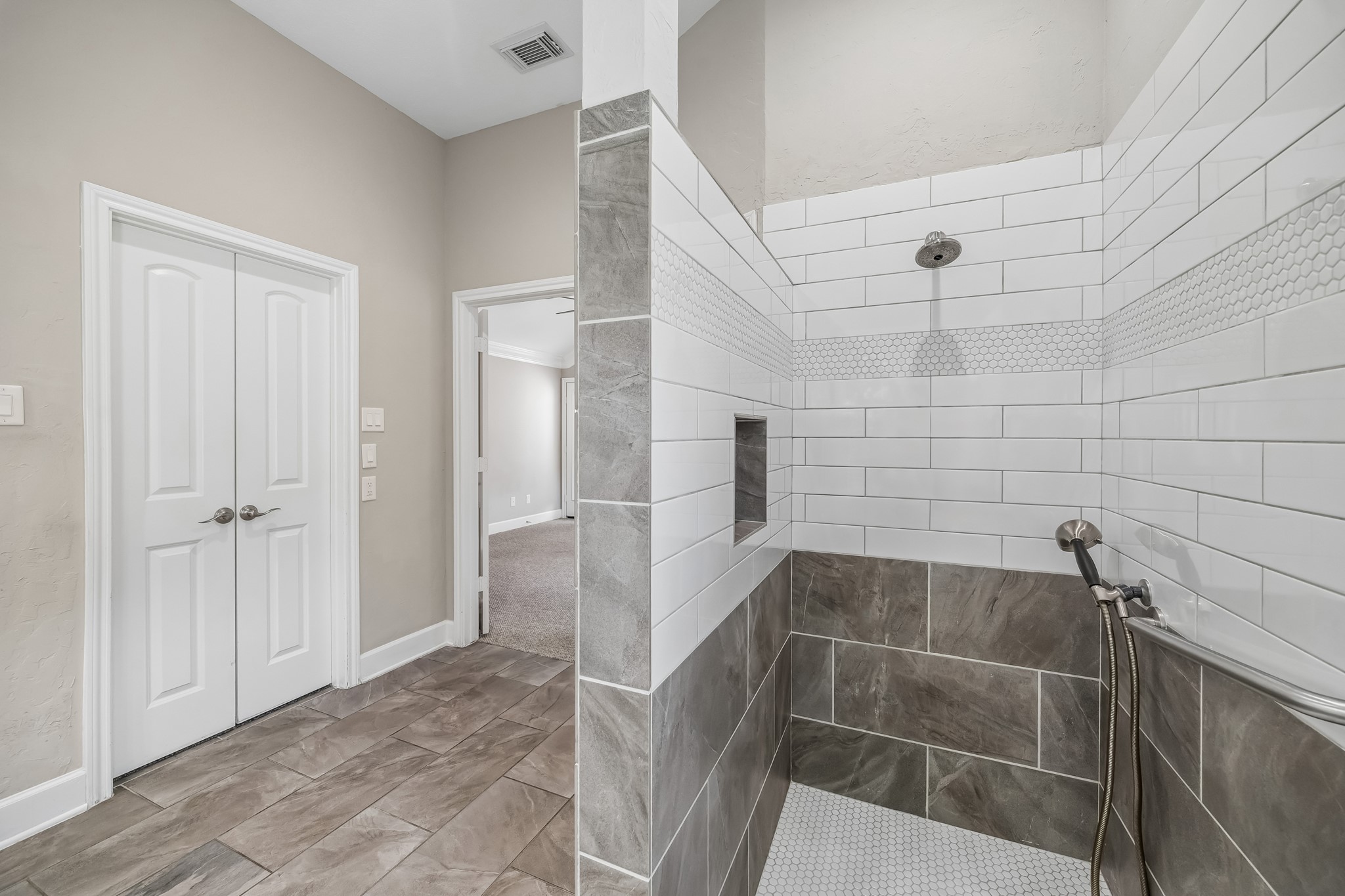 4606 Millingham Court Property Photo 16