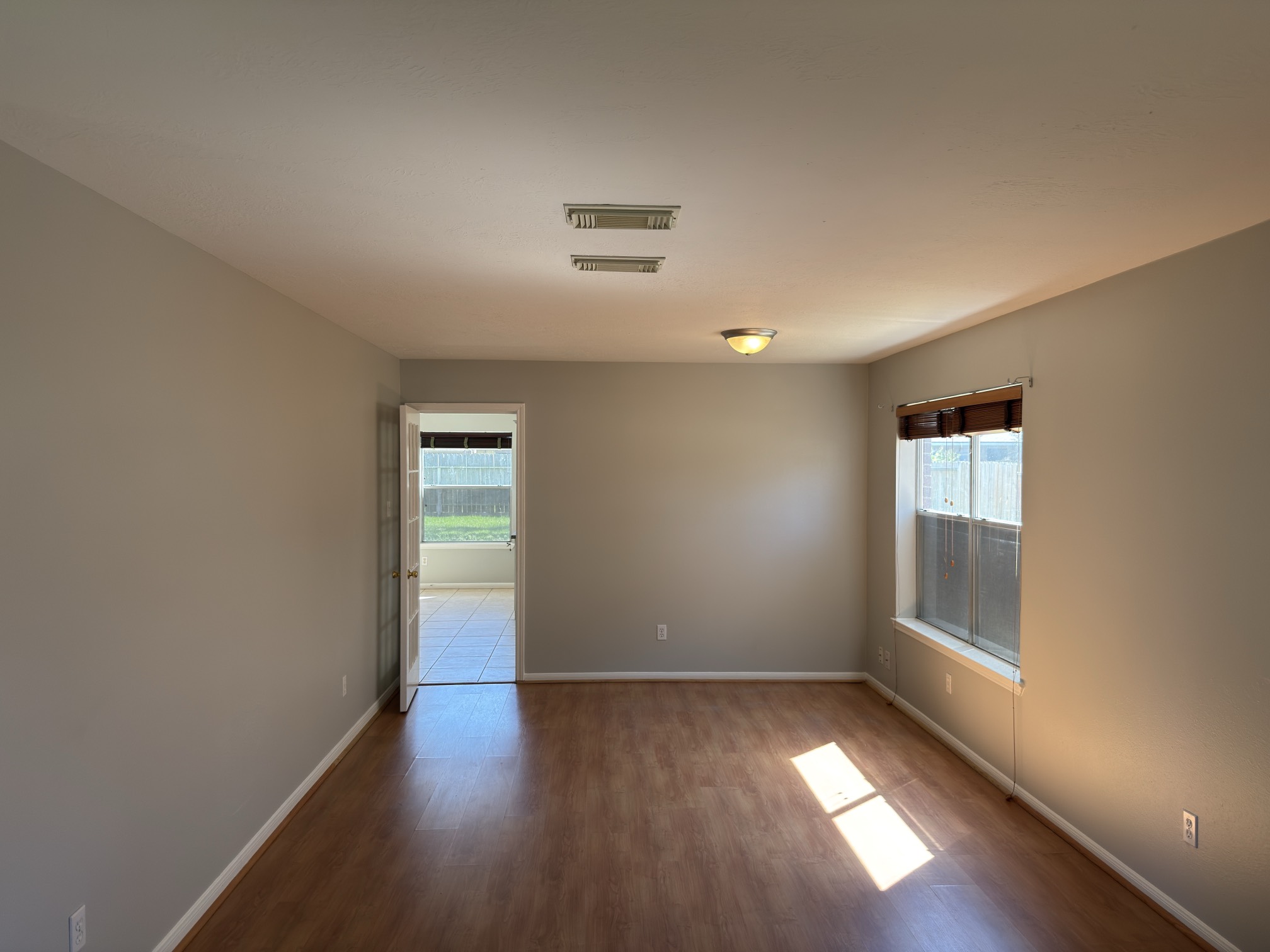 14431 Andrea Way Ln Property Photo 3