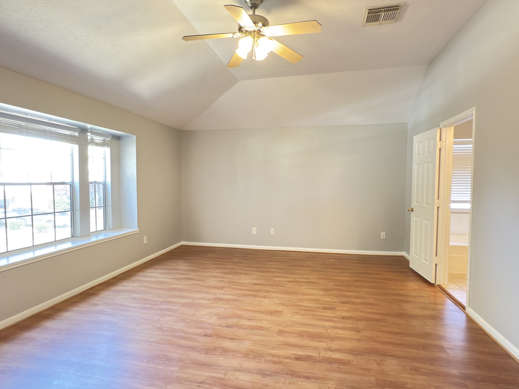 14431 Andrea Way Ln Property Photo 12