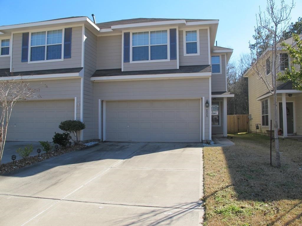 8926 Elm Drake Lane Property Photo 1