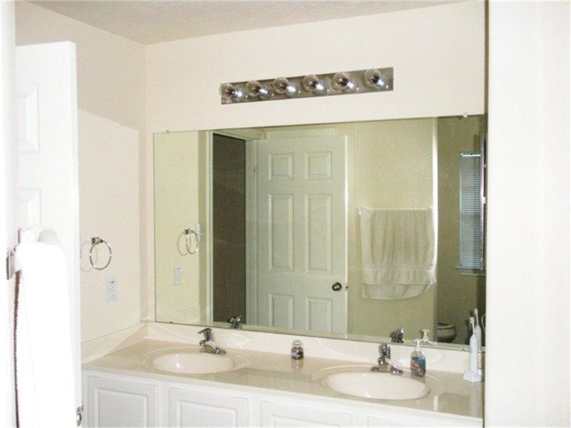 8926 Elm Drake Lane Property Photo 14