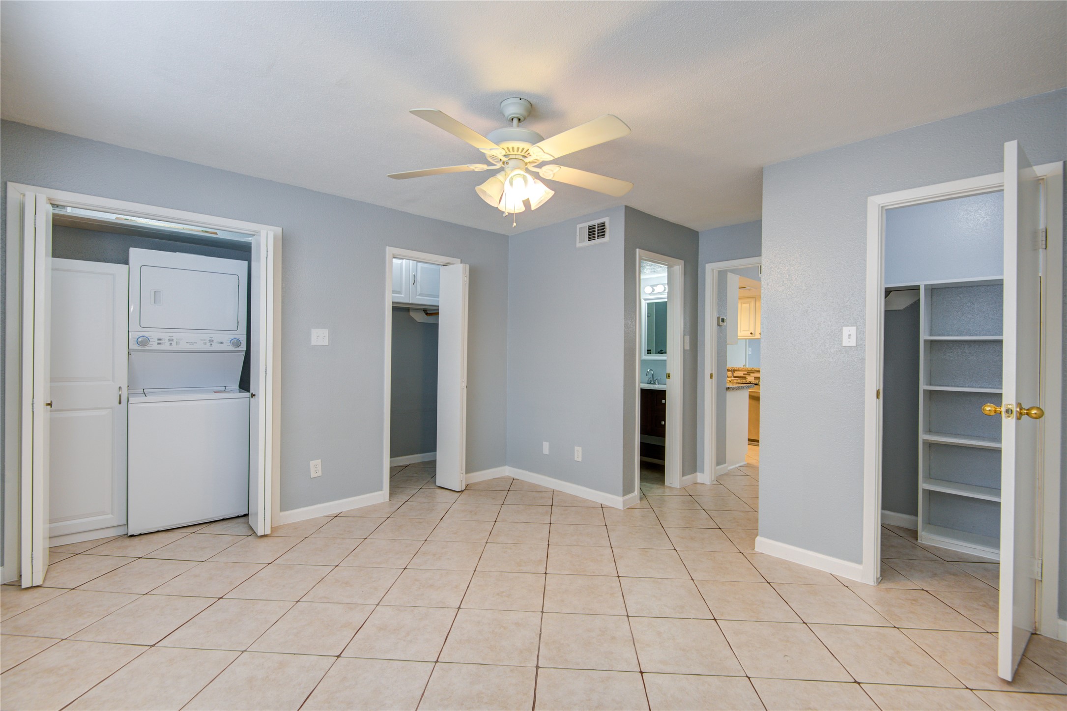 12955 Woodforest Boulevard 37 Property Photo 15