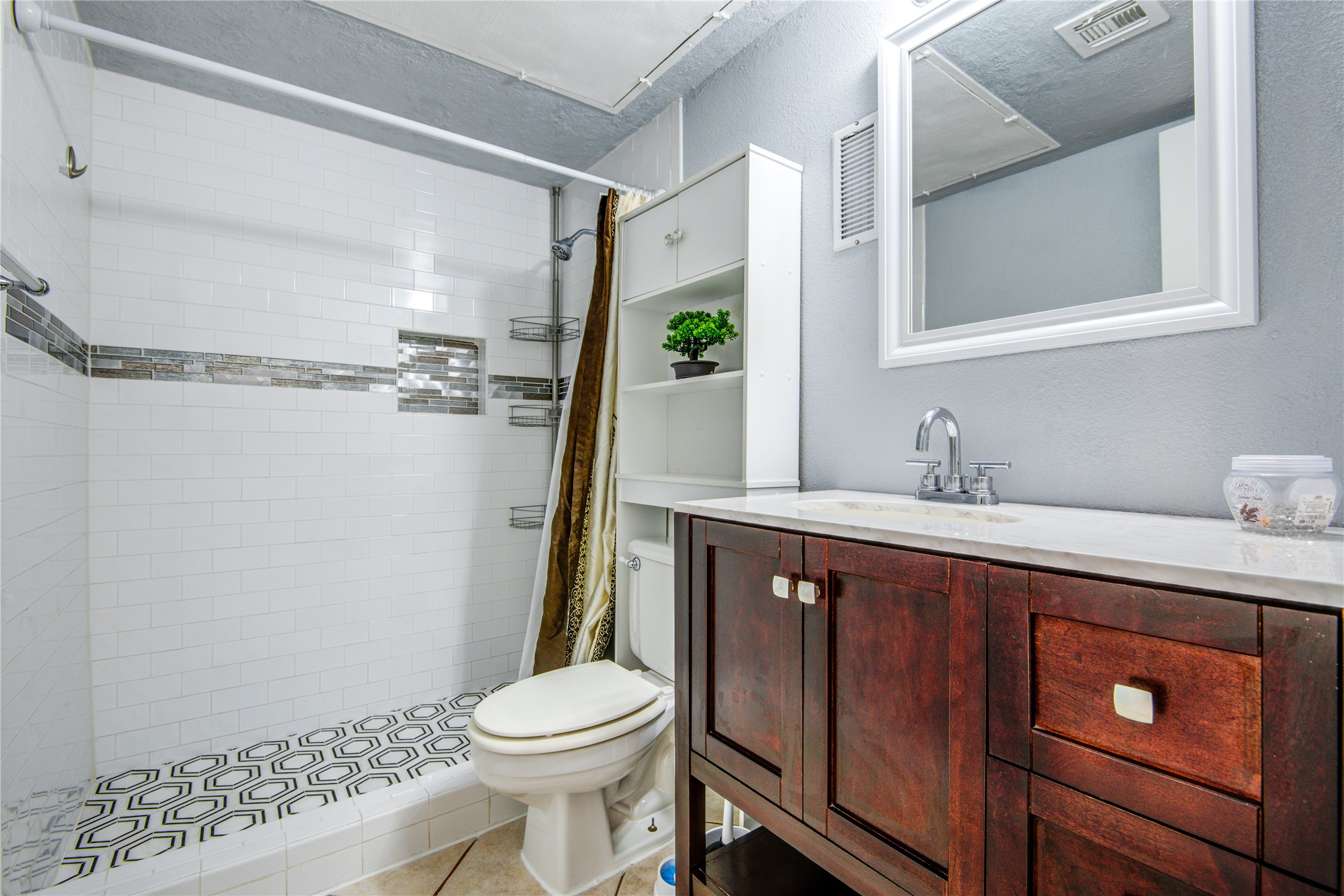 12955 Woodforest Boulevard 37 Property Photo 19