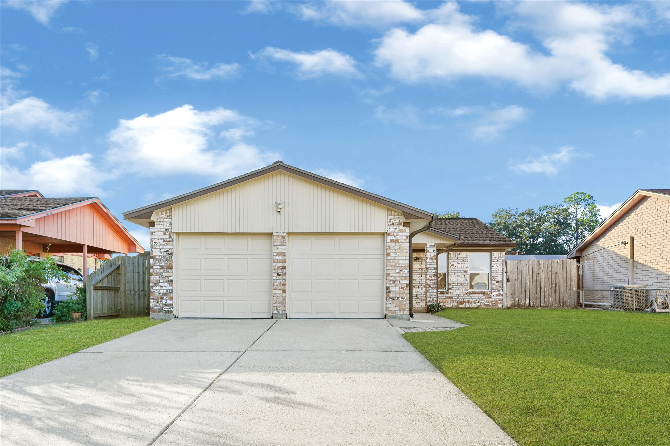 1803 Flamingo Drive Property Photo 1