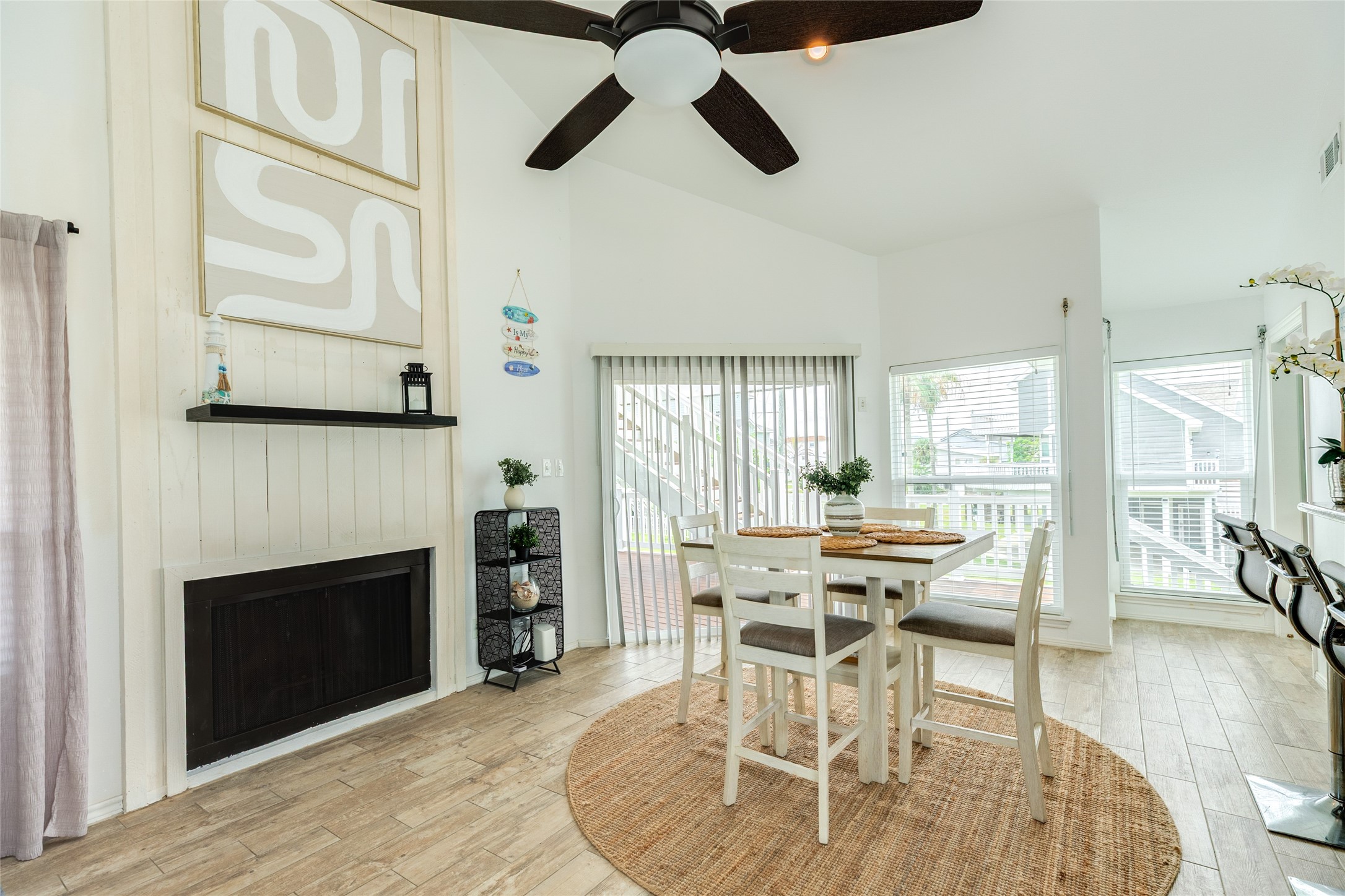 13827 Pirates Beach Boulevard Property Photo 14