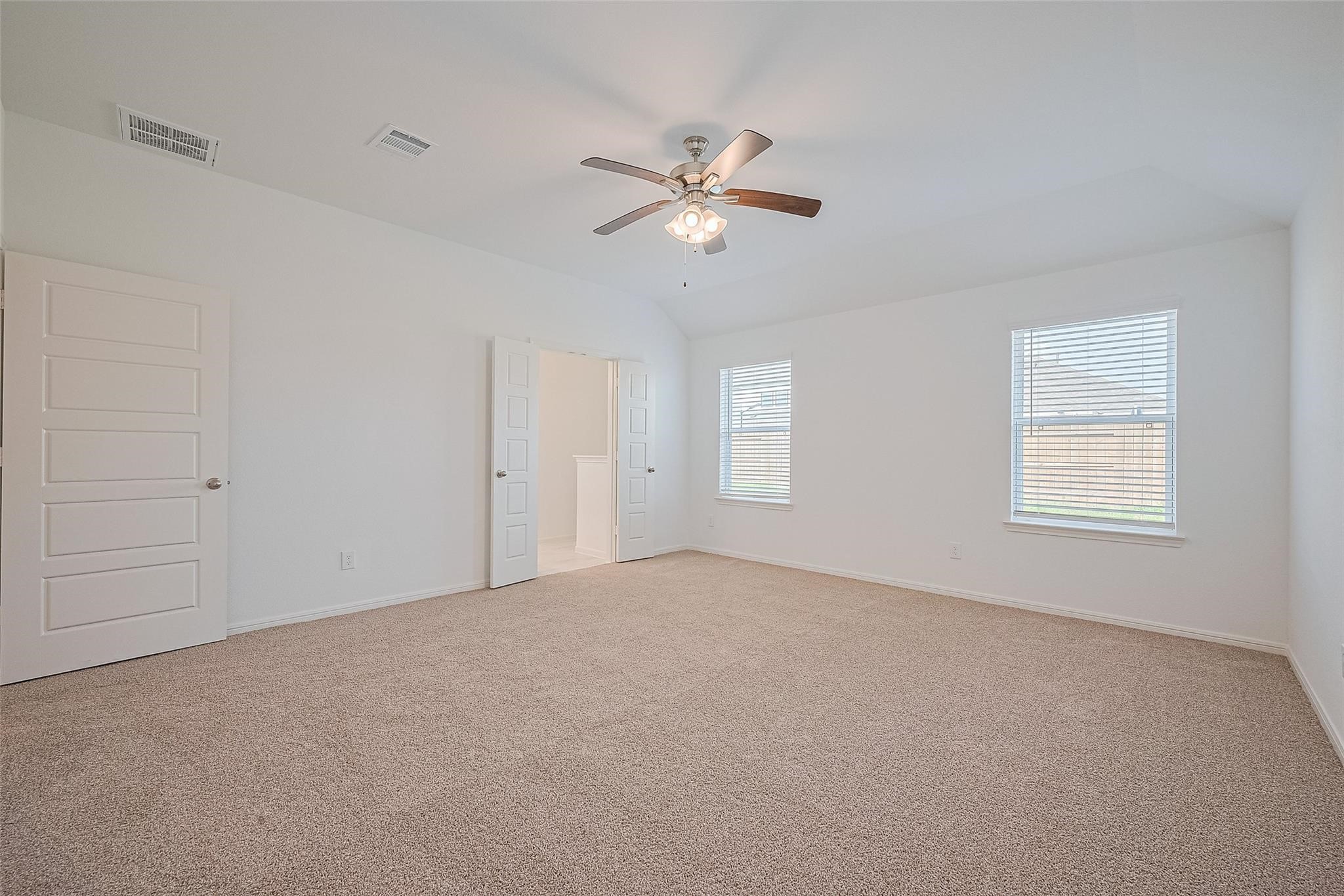2212 Manila Lane Property Photo 15