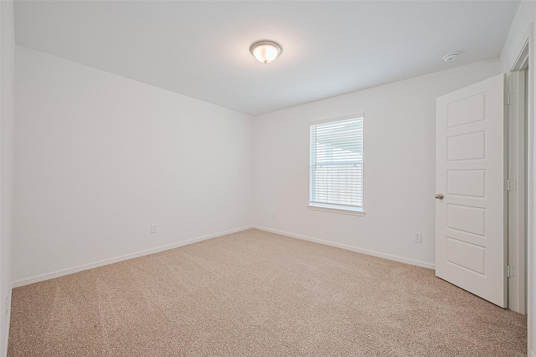 2212 Manila Lane Property Photo 25