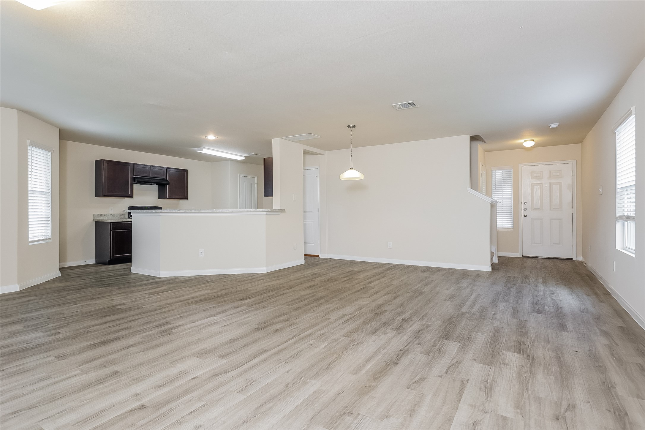 4214 Silver Ranch Road Property Photo 5
