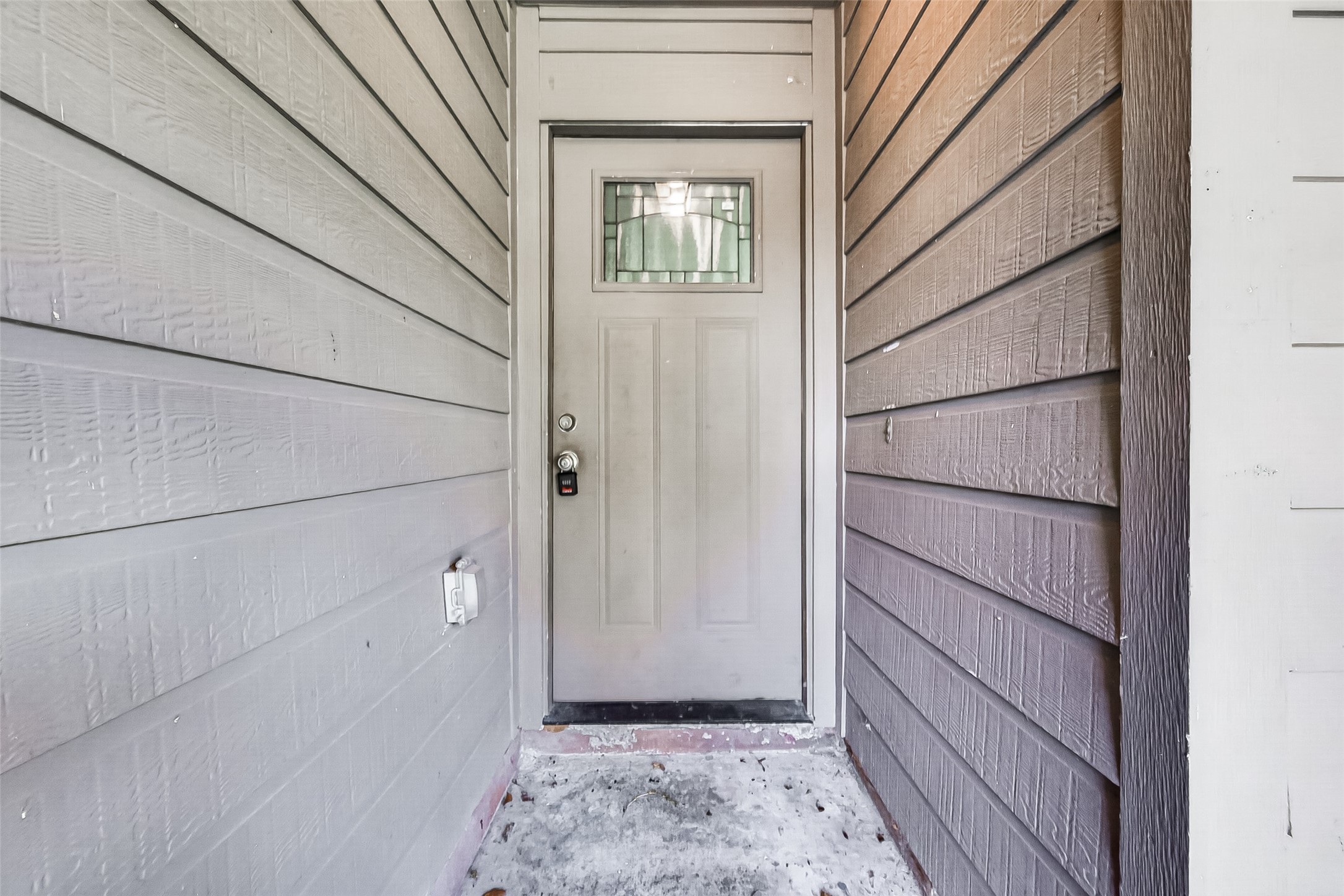19326 Leafwood Lane Property Photo 5