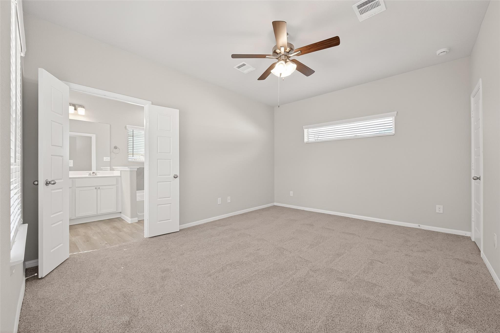 522 Emerald Thicket Lane, Huffman Tx 77336 Property Photo 15