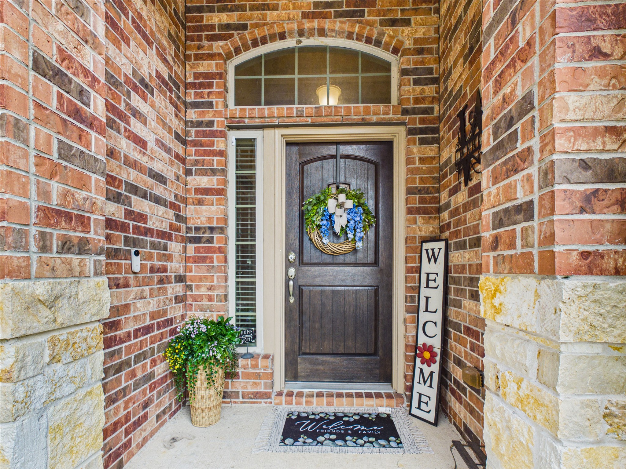 710 Fairway Drive Property Photo 4