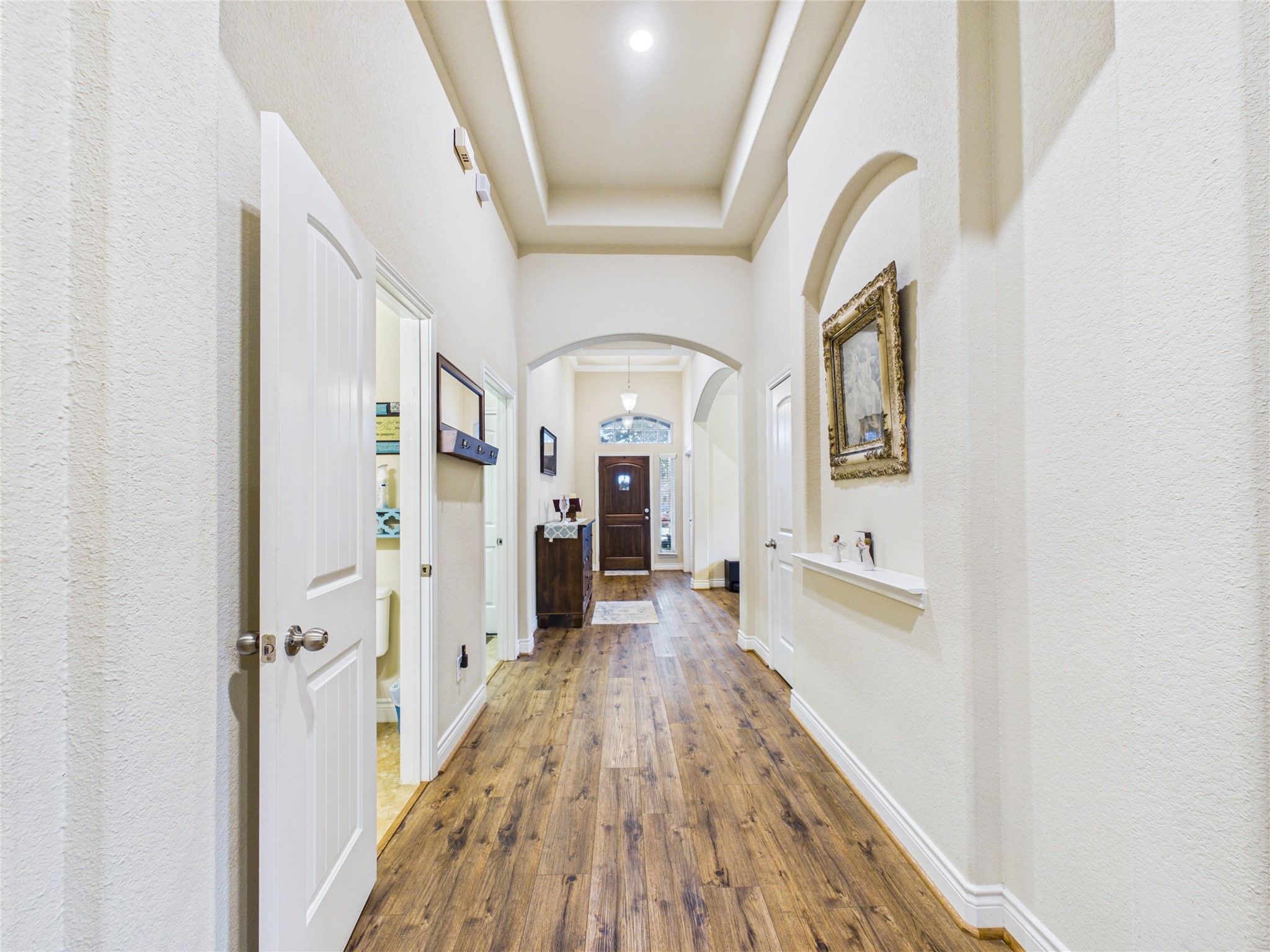 710 Fairway Drive Property Photo 5