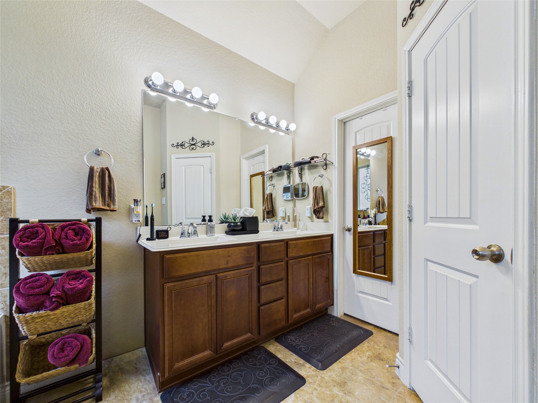 710 Fairway Drive Property Photo 31