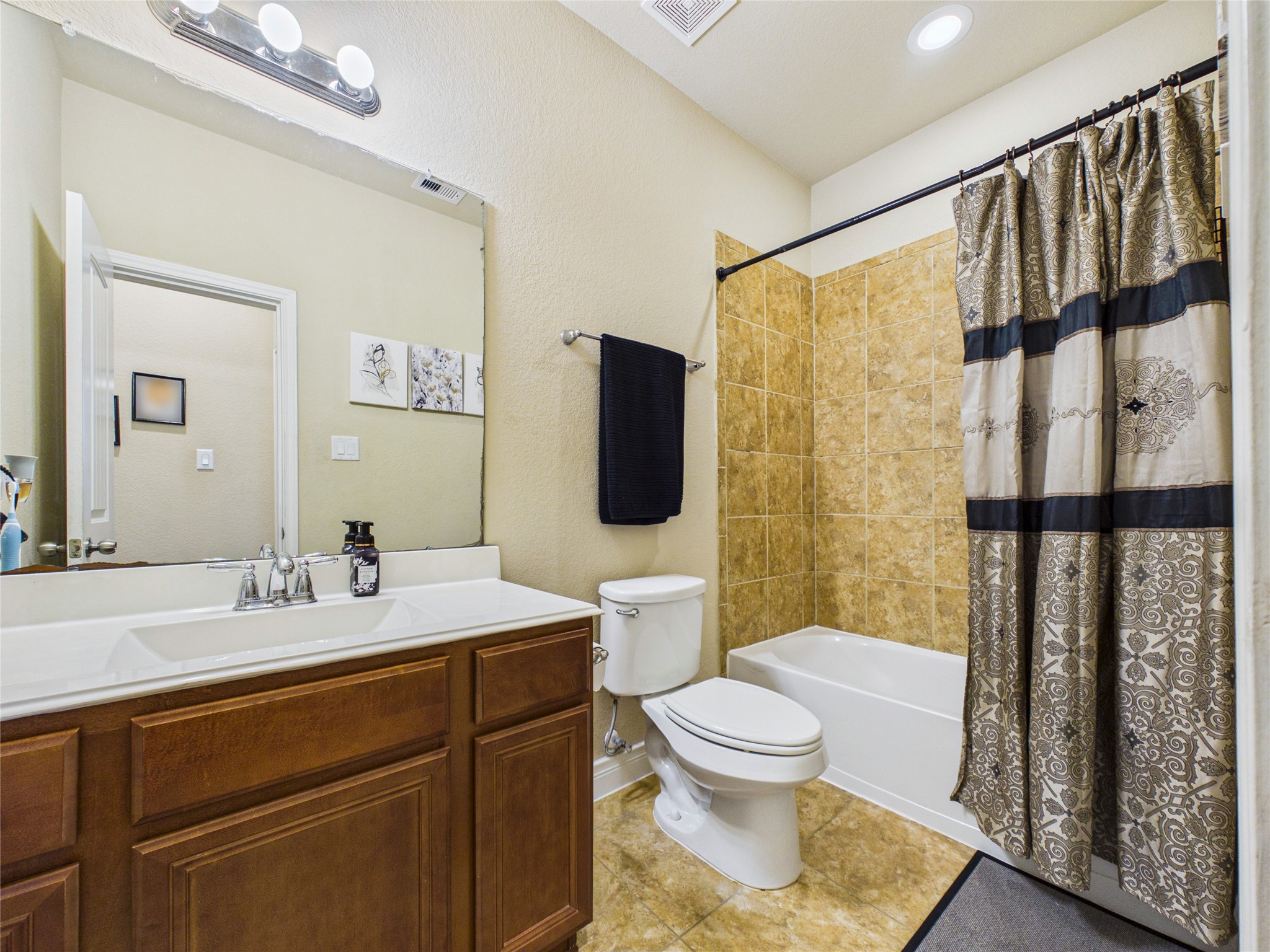 710 Fairway Drive Property Photo 33