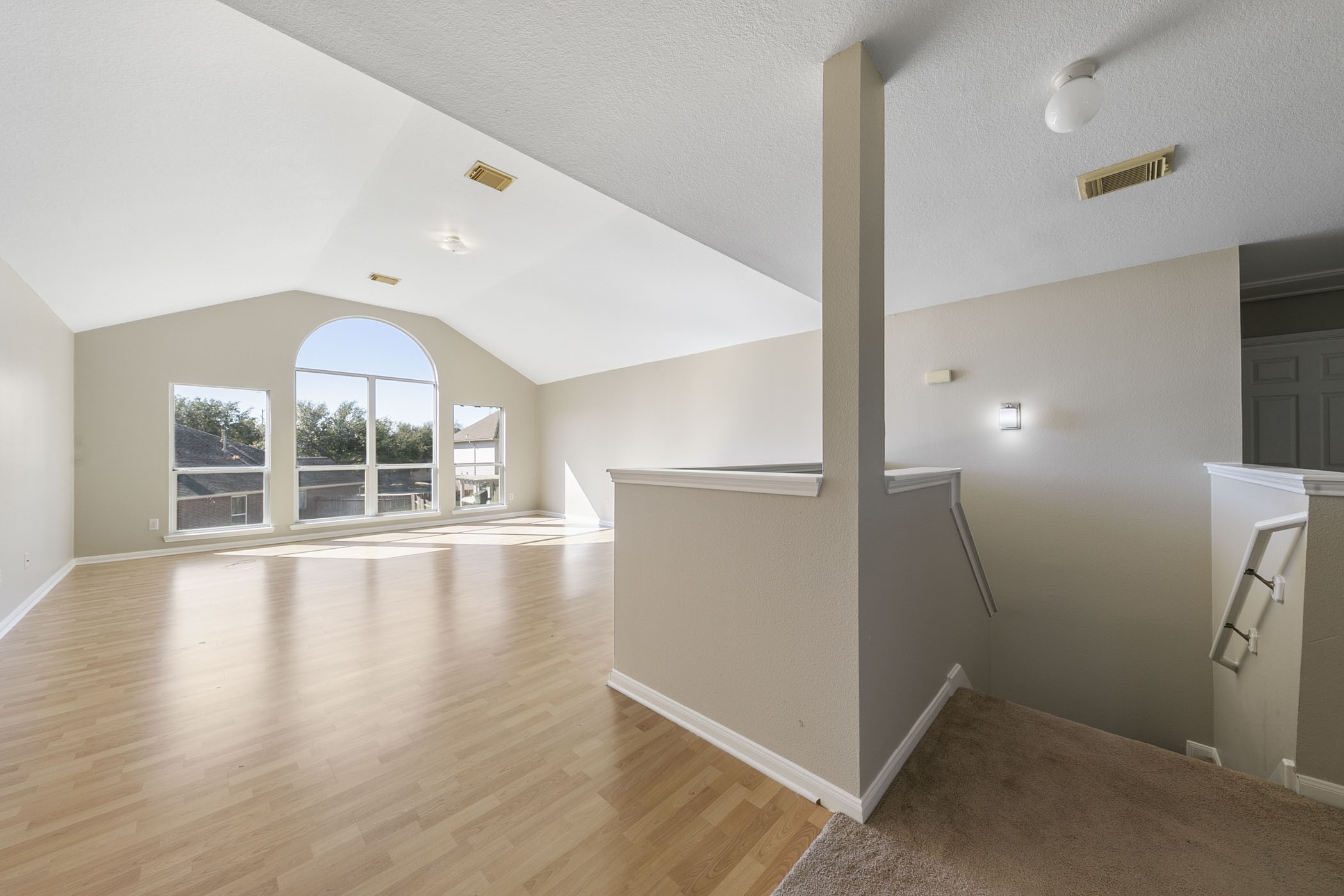 19407 Glen Landing Drive Property Photo 17