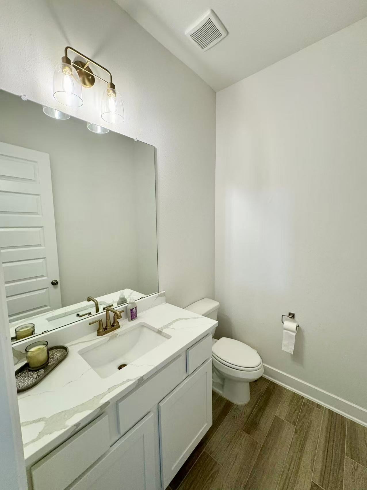 31019 Sun Valley Drive Property Photo 5