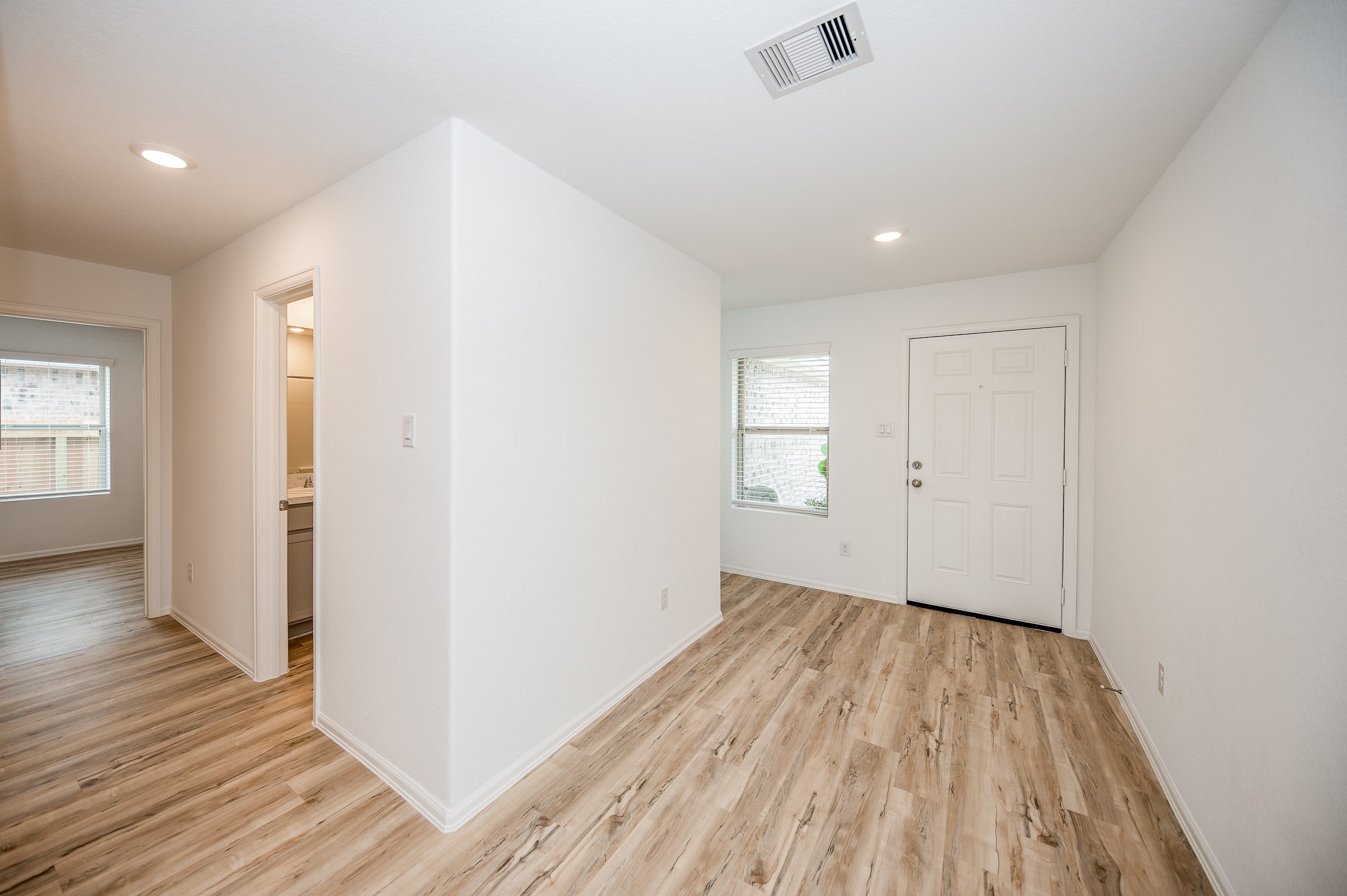 140 Austin Street Property Photo 6