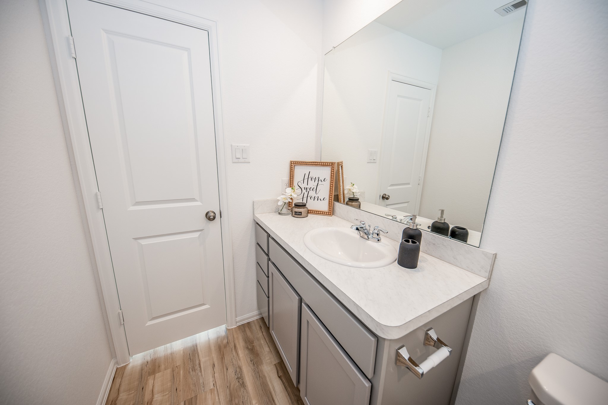 140 Austin Street Property Photo 16