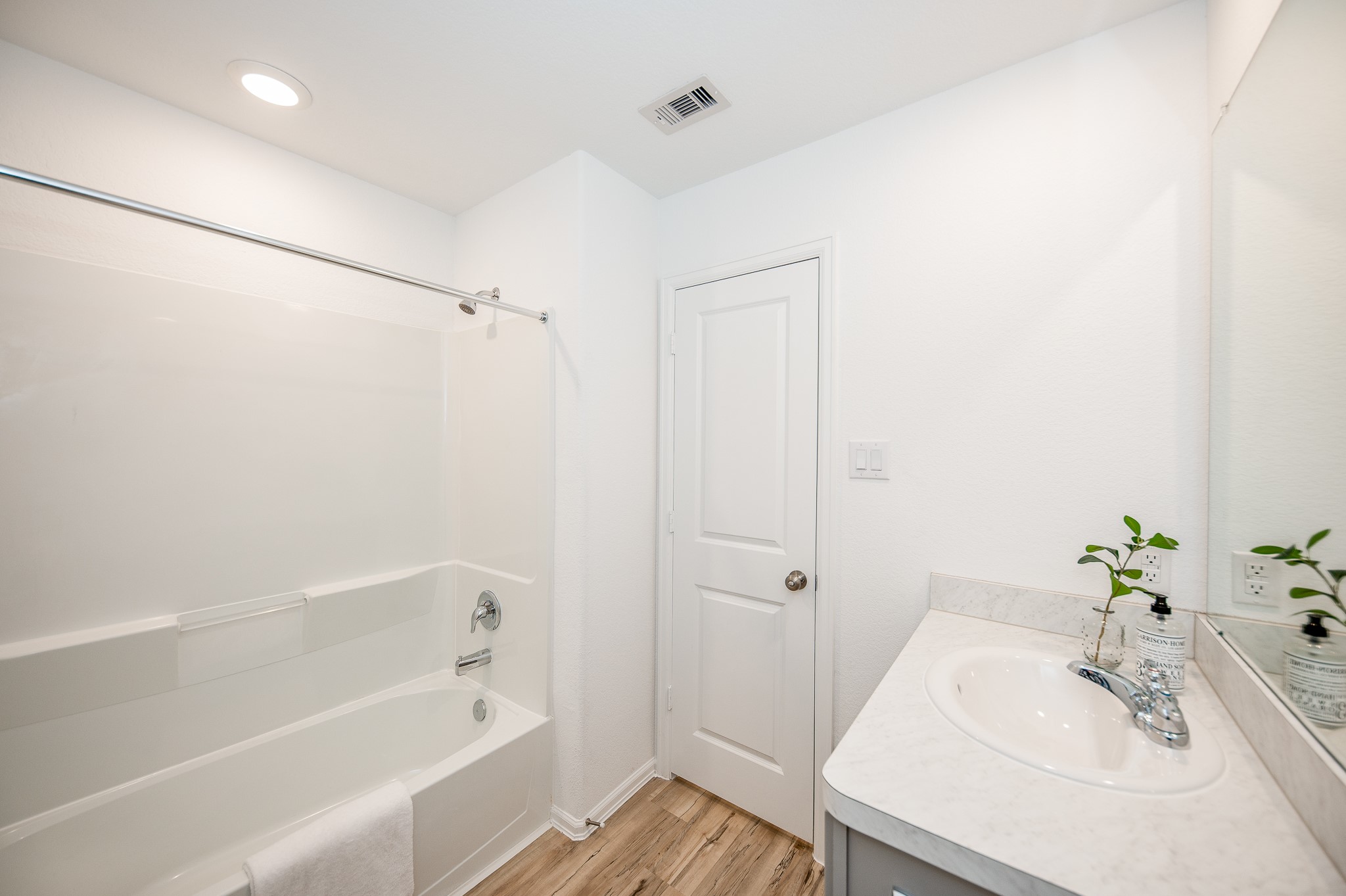 140 Austin Street Property Photo 24
