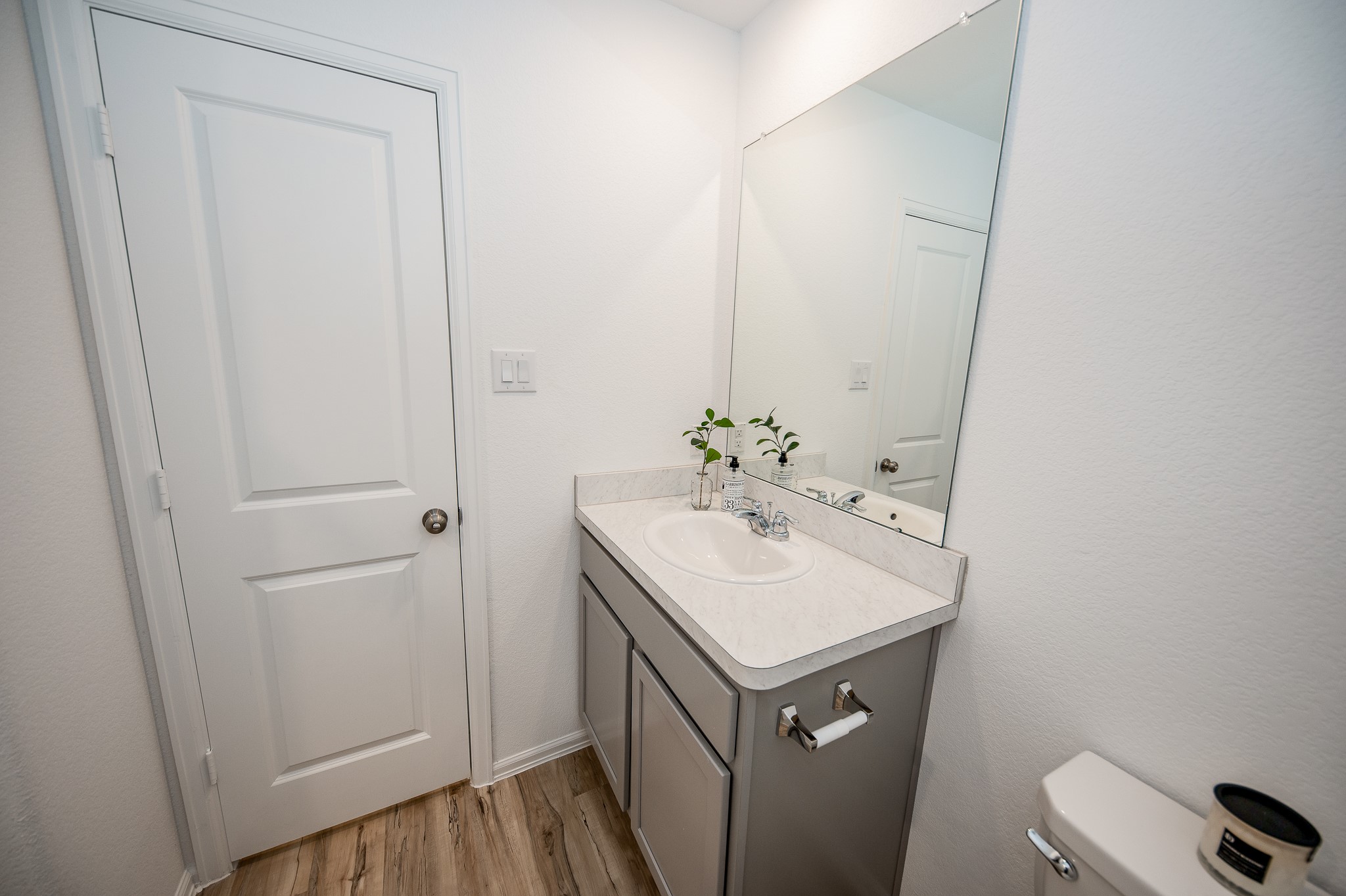 140 Austin Street Property Photo 25