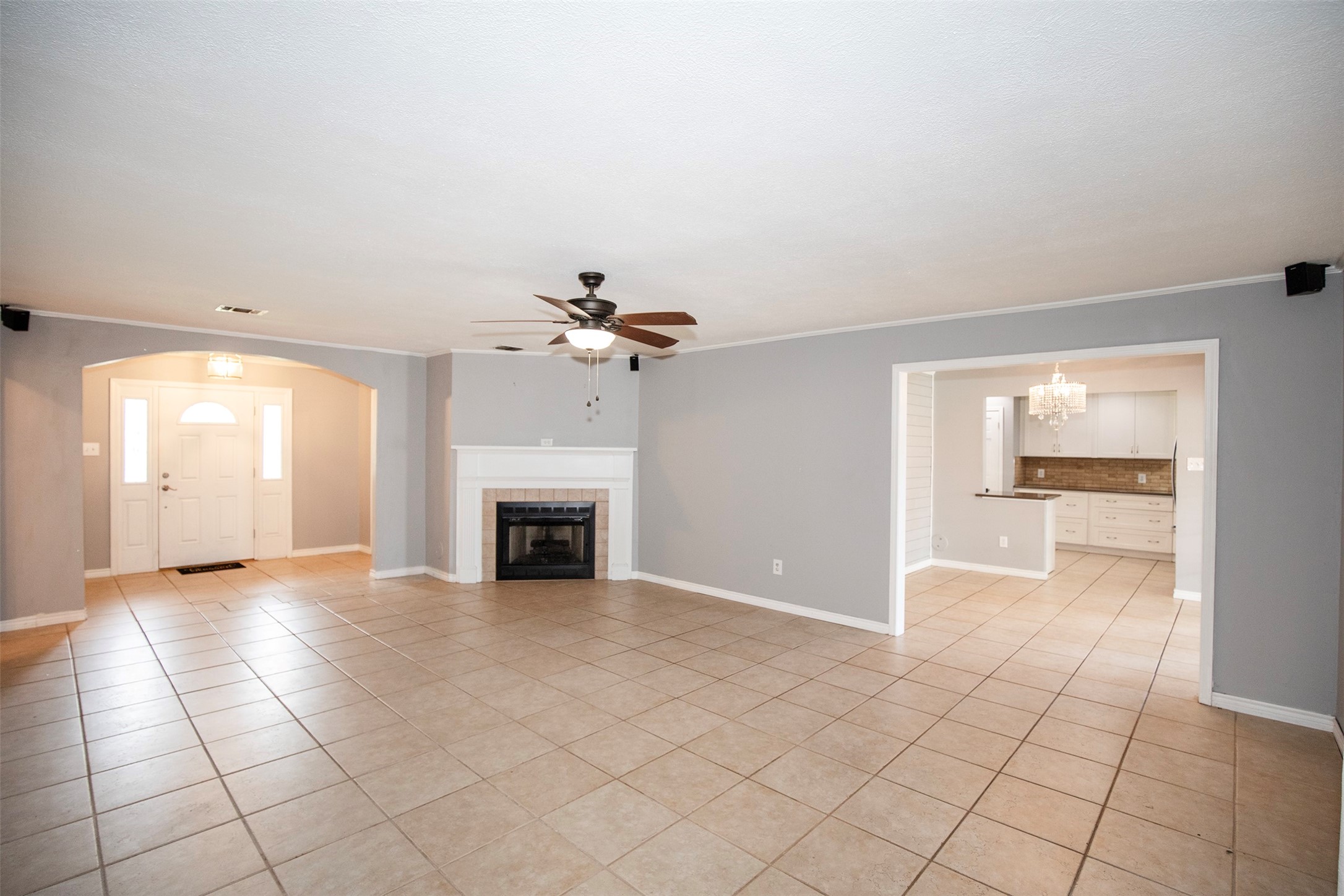 10514 Sagemeadow Court Property Photo 6