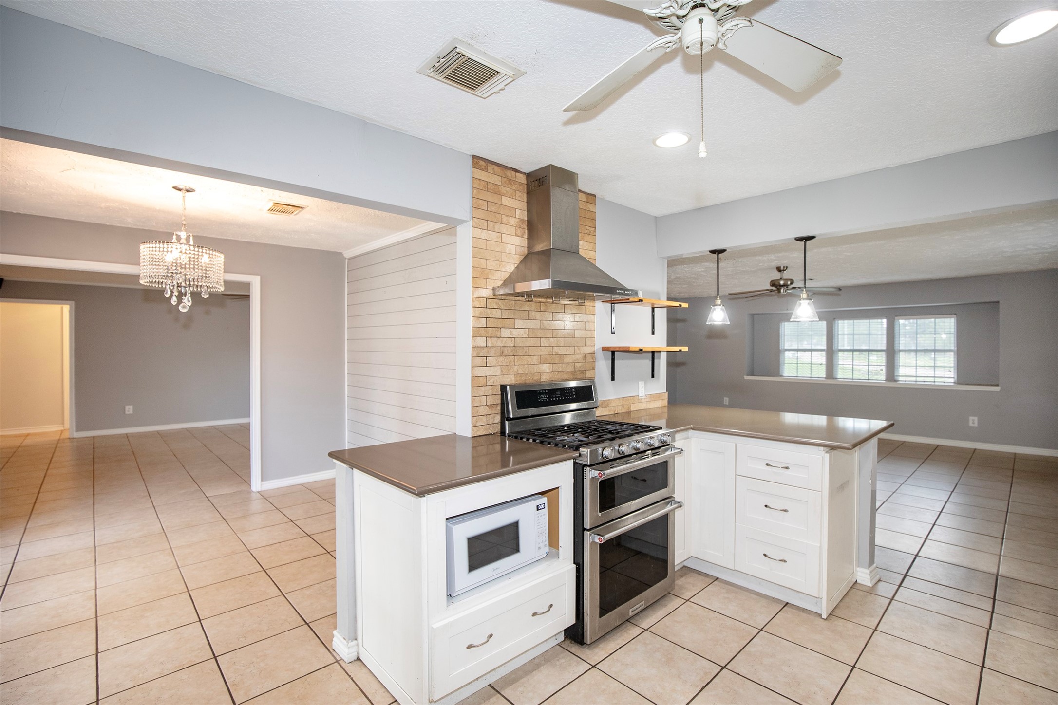 10514 Sagemeadow Court Property Photo 17