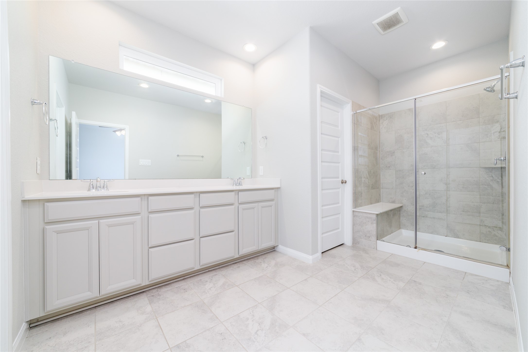 10008 Waving Grain Lane Property Photo 17