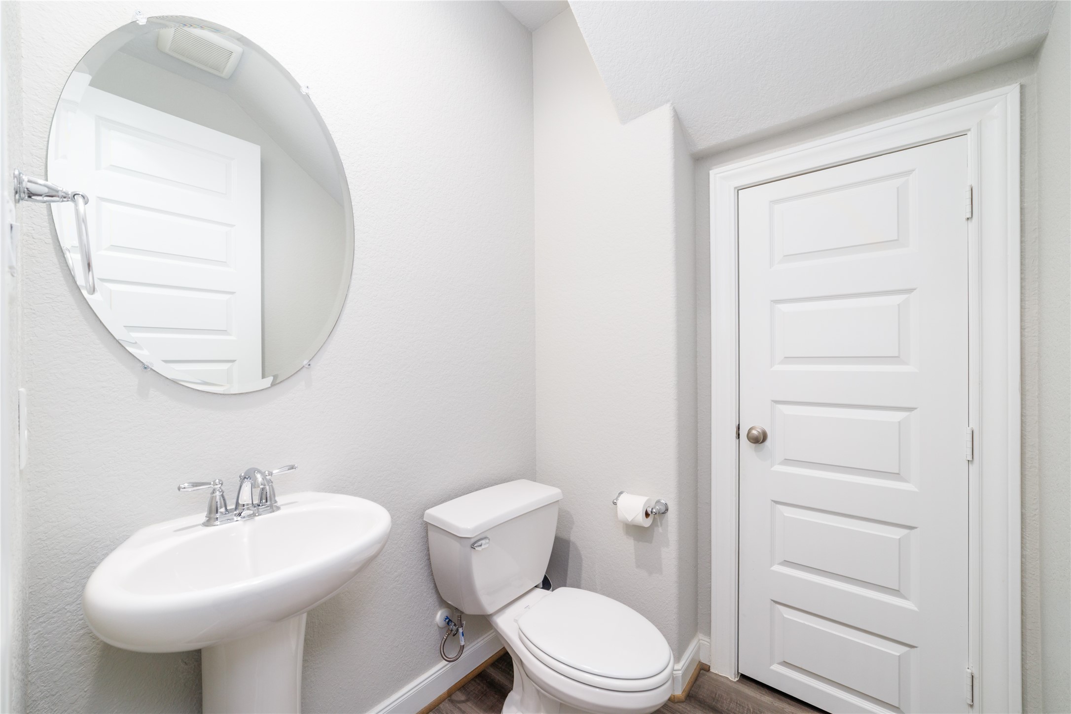 10008 Waving Grain Lane Property Photo 21