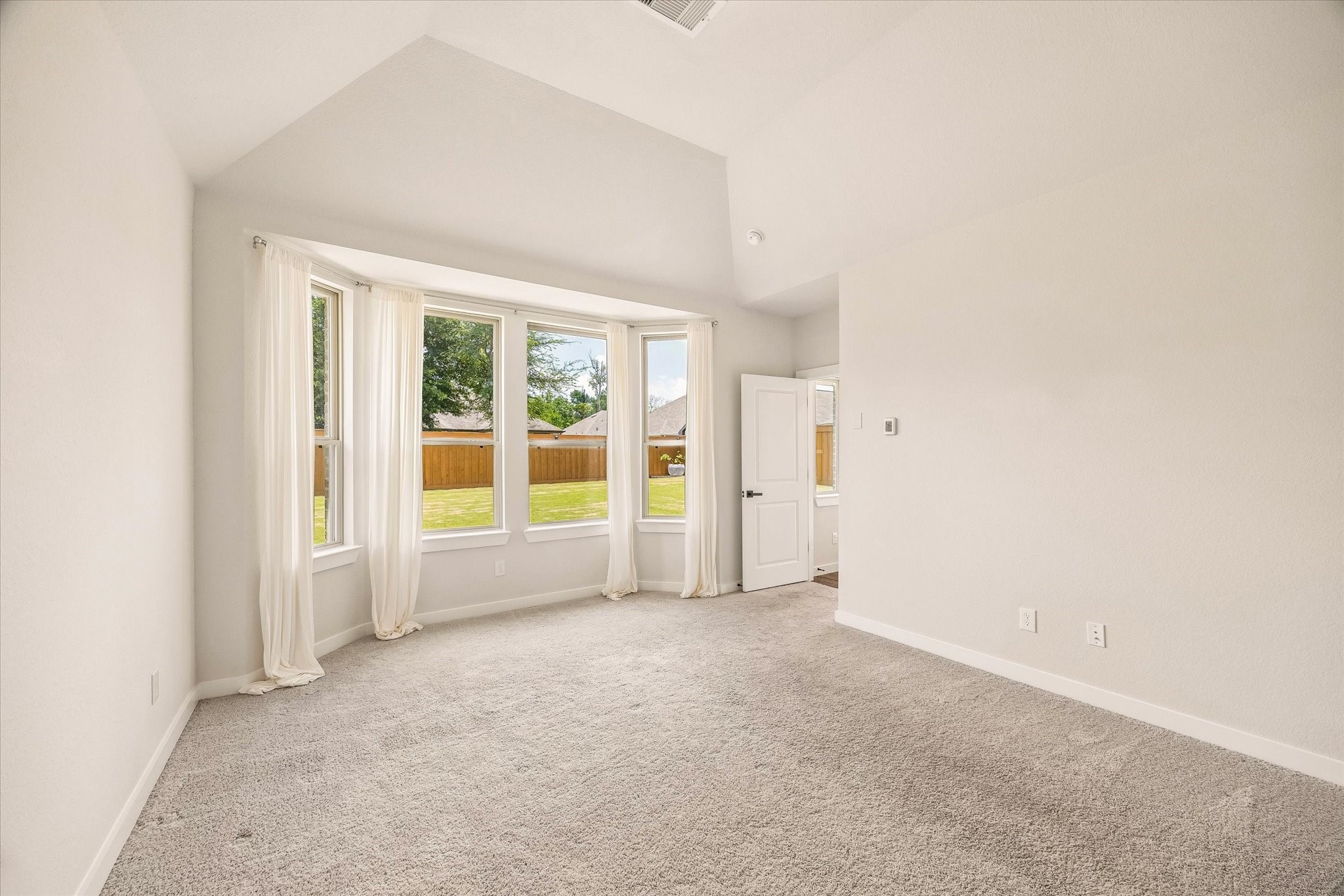 7933 Spring Run Drive Property Photo 13