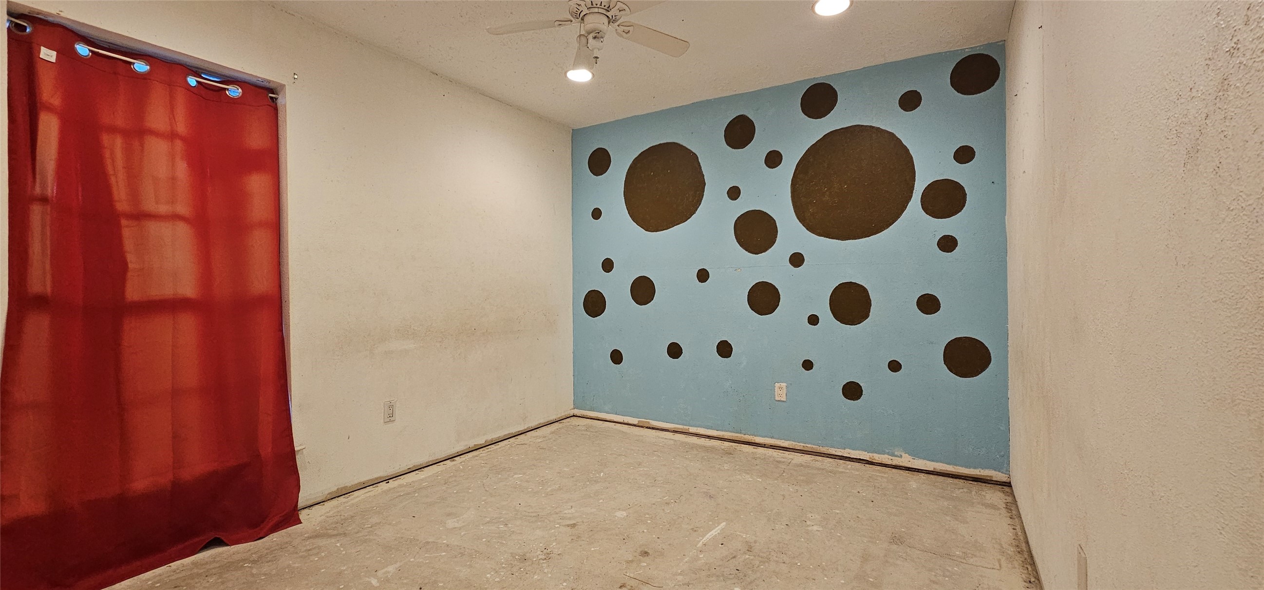 23338 Goodfellow Drive Property Photo 9