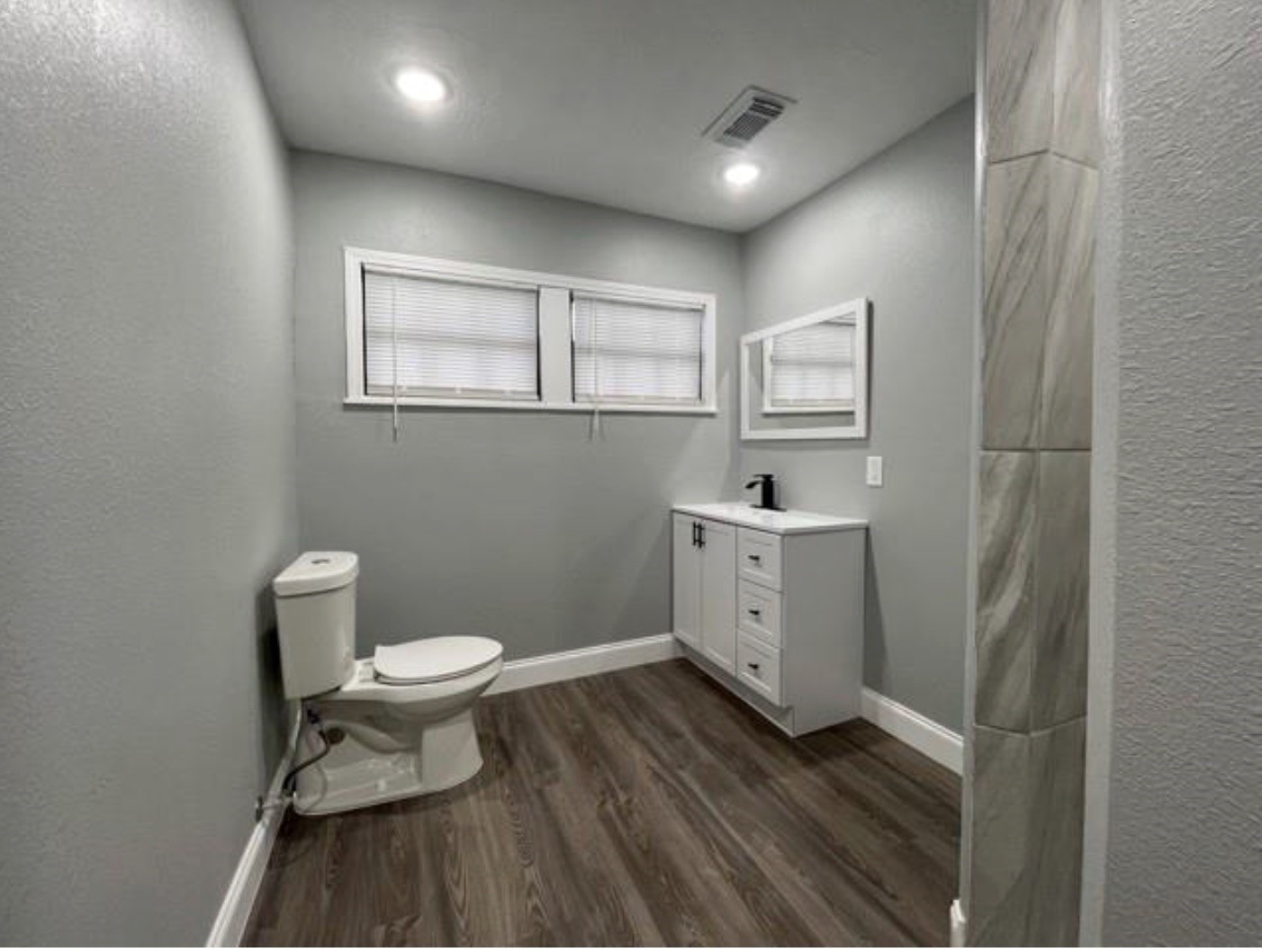 1604 California Street Property Photo 6