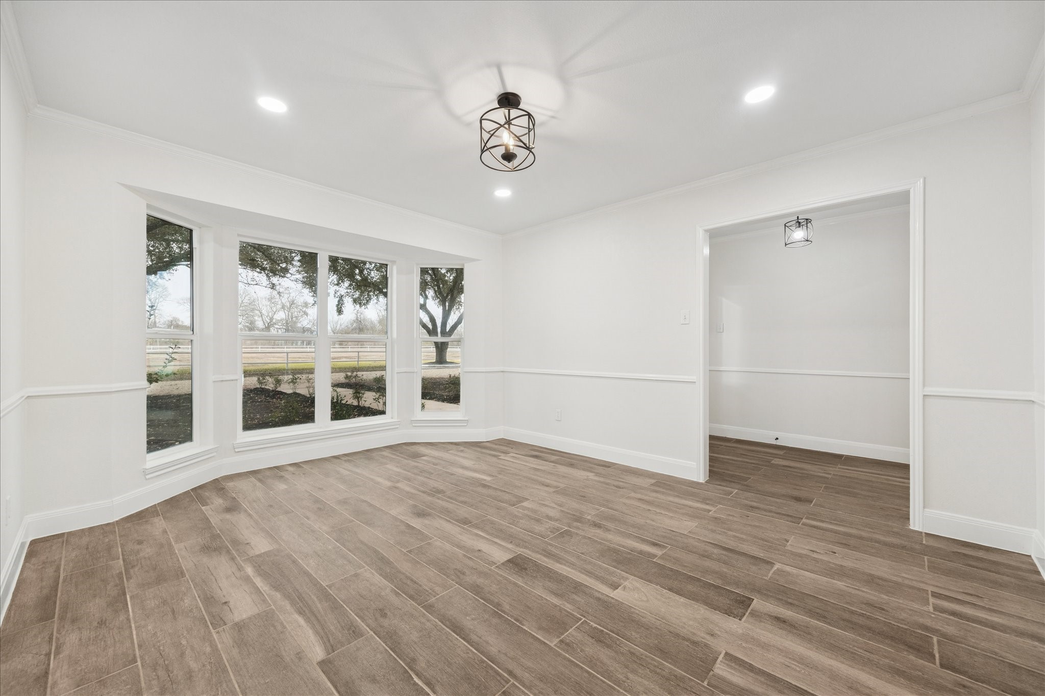 6911 Oak Lane Property Photo 12