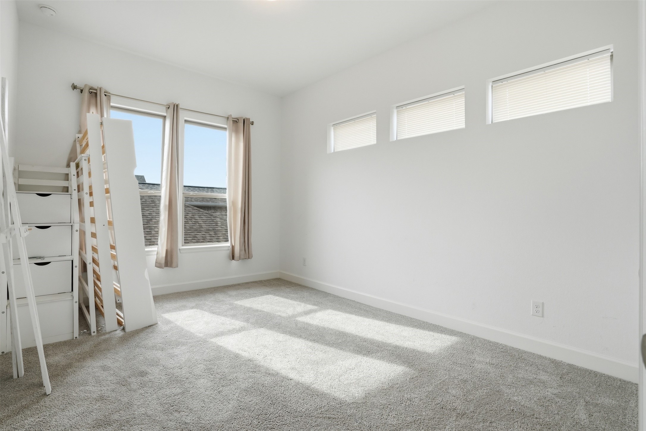 24719 Hibiscus Garden Way Property Photo 14