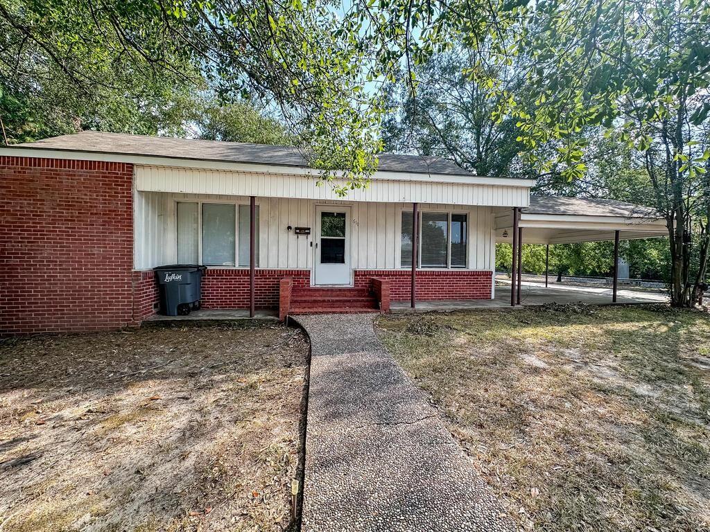 611 Park Lane, Lufkin Tx 75904 Property Photo 1
