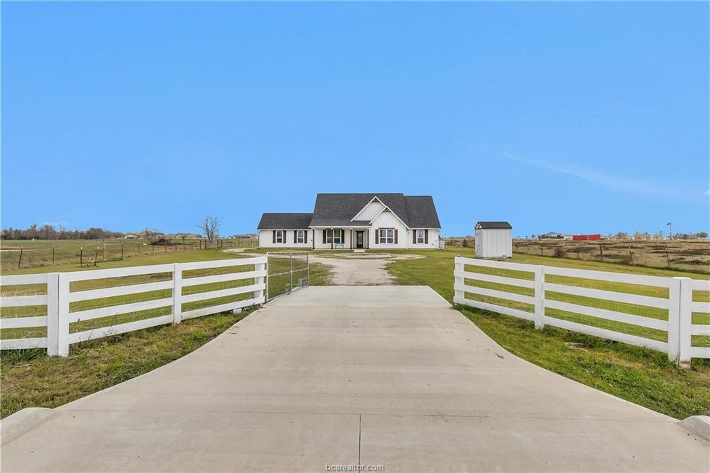 36244 Cochran Road Property Photo
