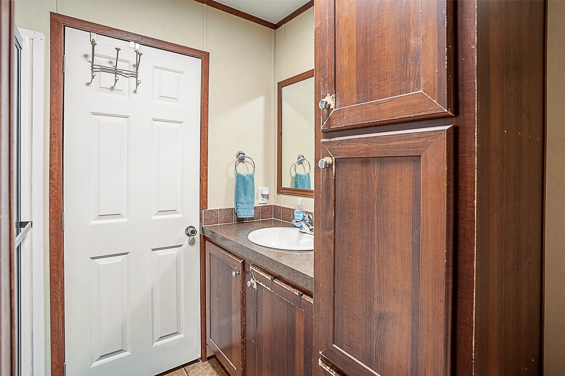 5117 S 15th Avenue Property Photo 14